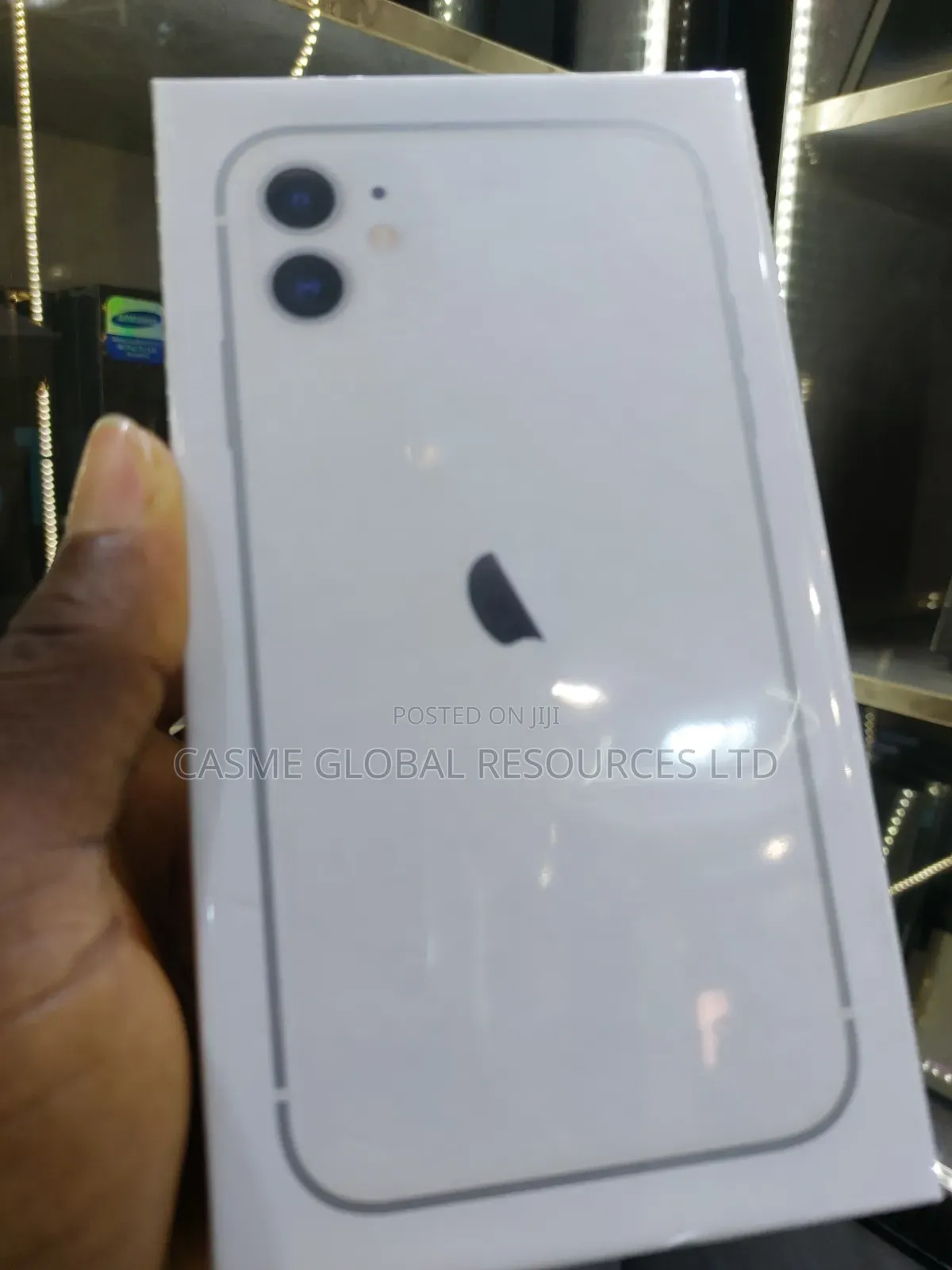 New Apple iPhone 11 128 GB White