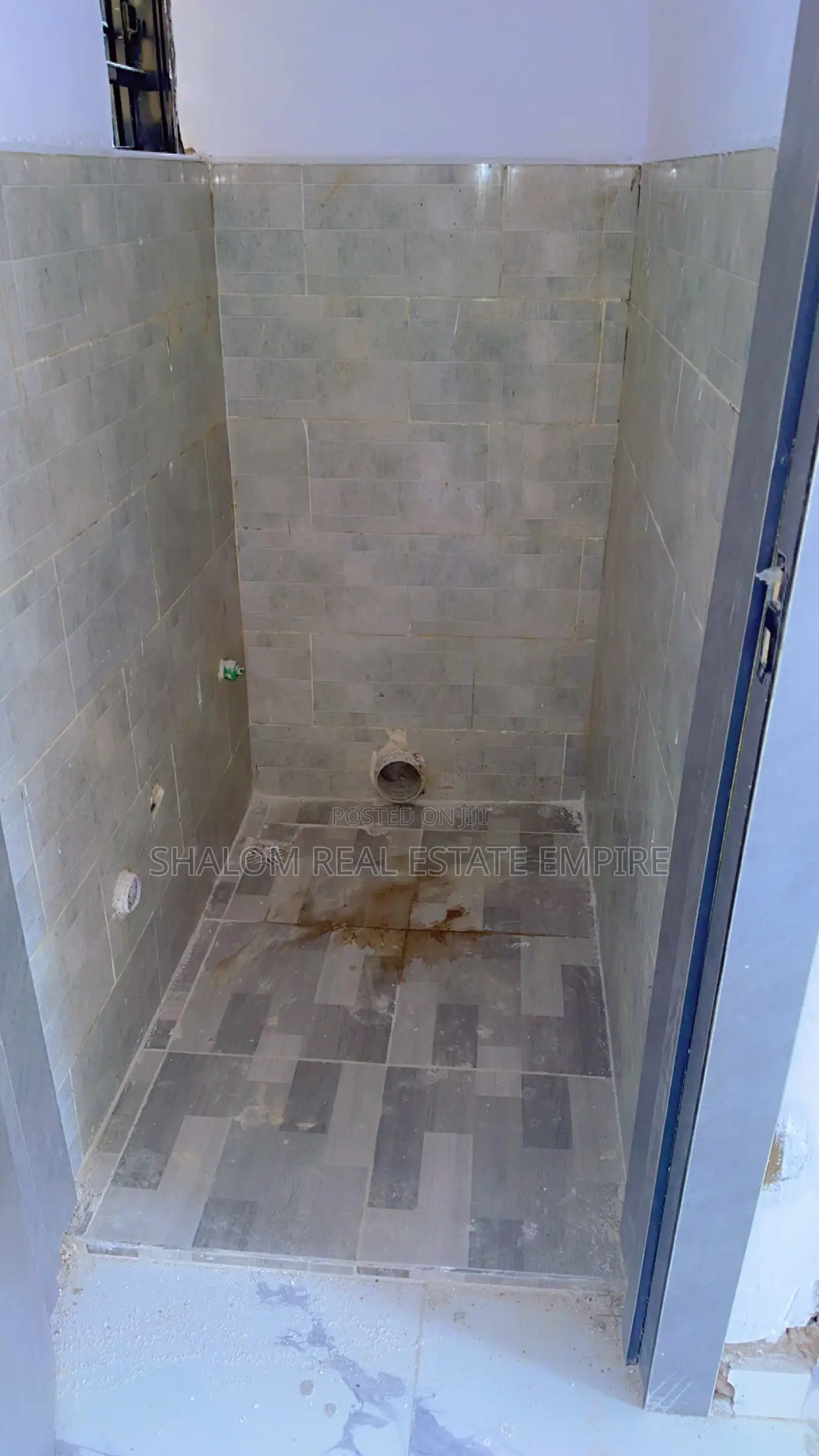 2bdrm Duplex in Omole Phase2, Kosofe / Kosofe for sale