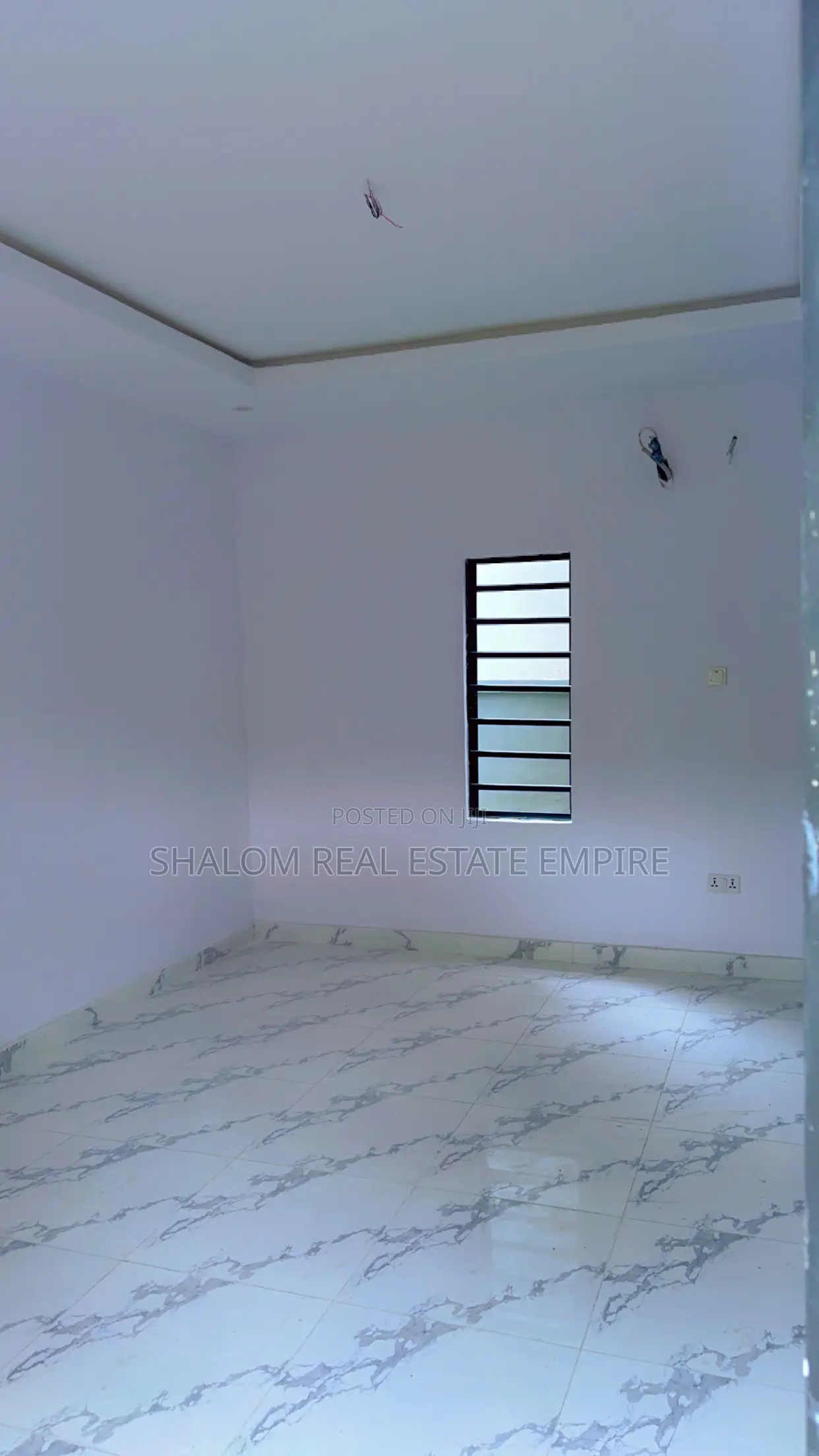 2bdrm Duplex in Omole Phase2, Kosofe / Kosofe for sale