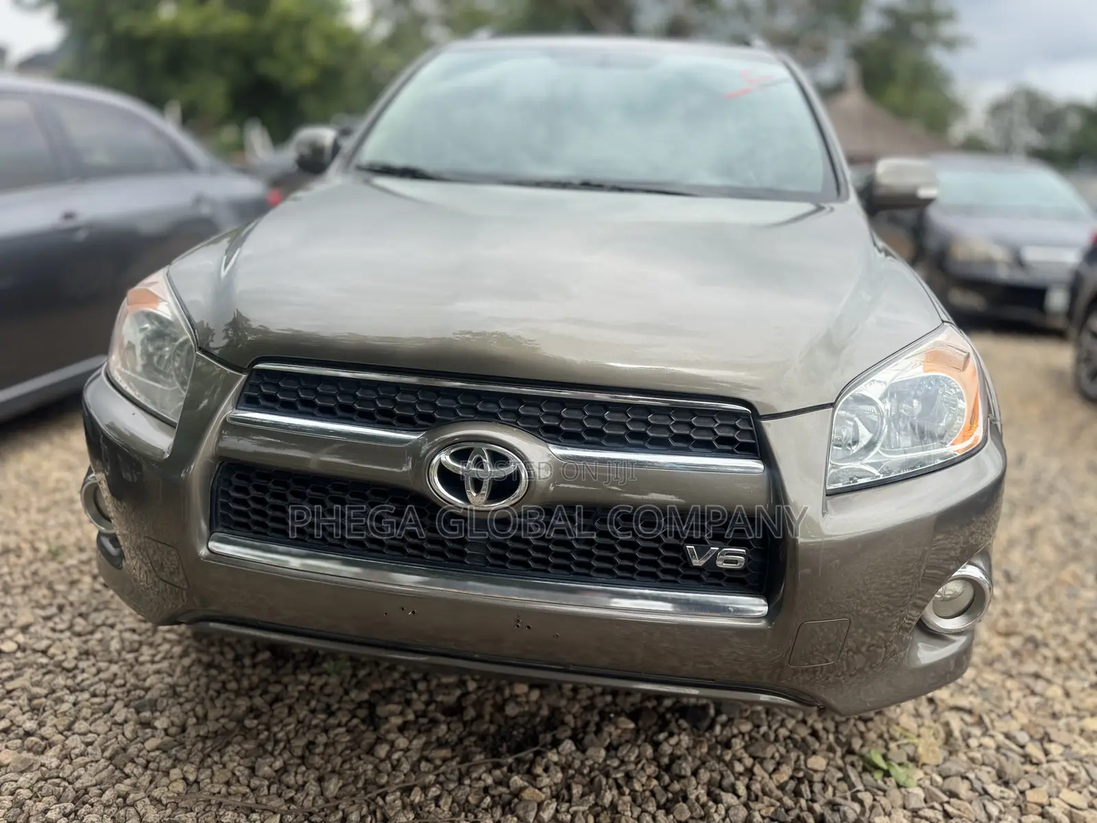 Toyota RAV4 Limited V6 4x4 2009 Brown