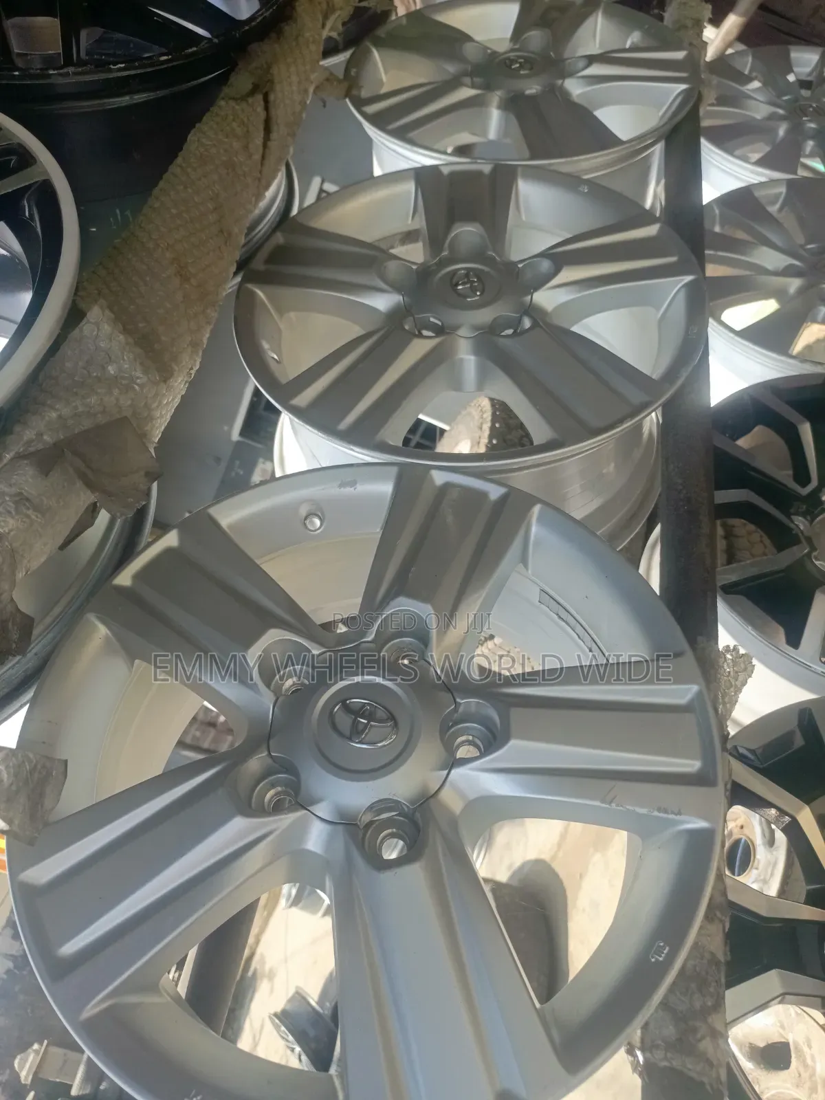 18inch for Toyota Lancruiser Silver Color 2014 Model