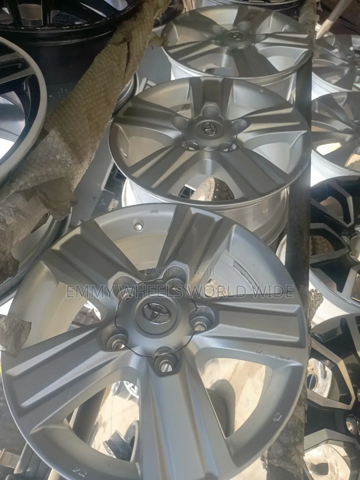 18inch for Toyota Lancruiser Silver Color 2014 Model