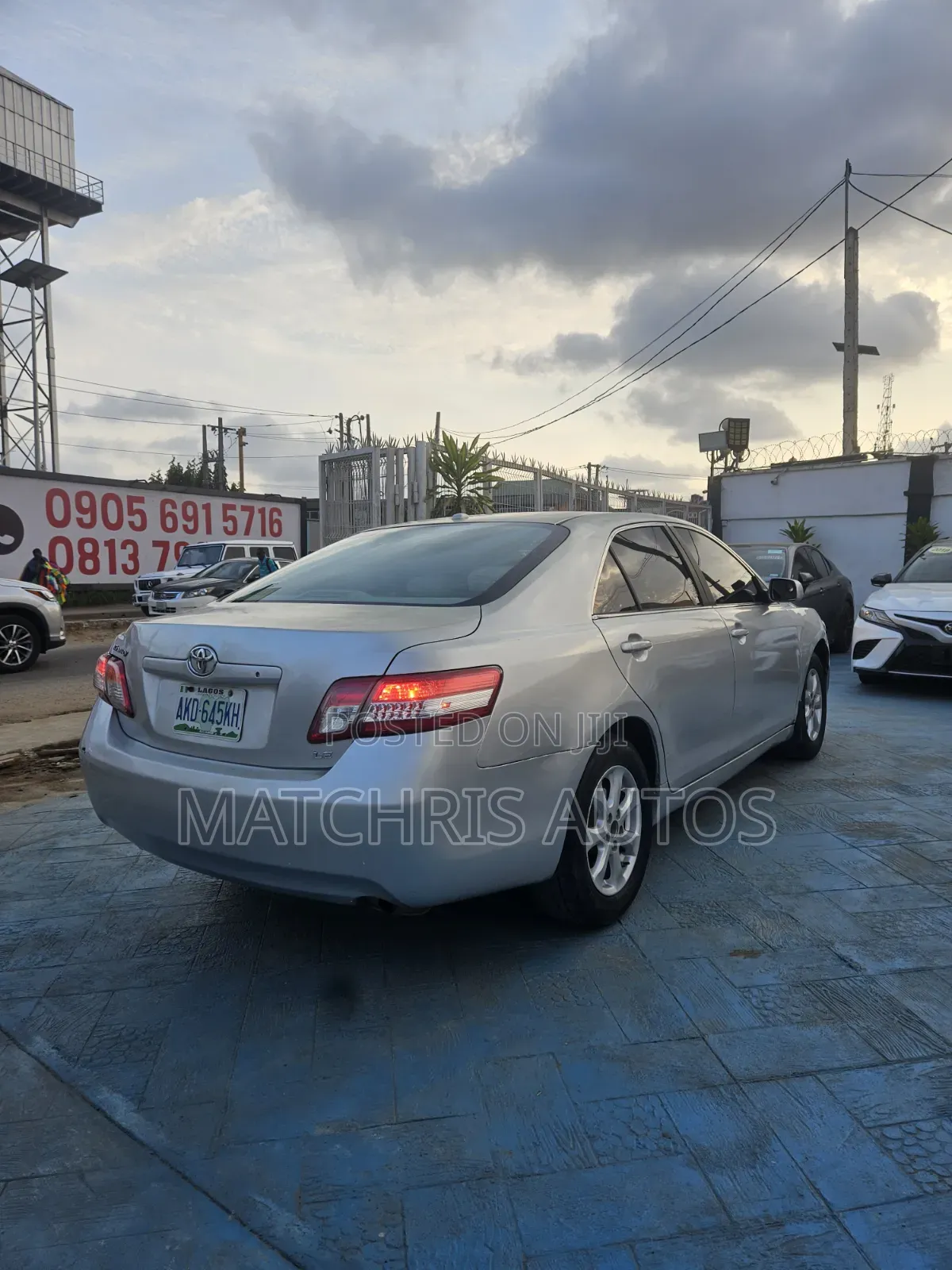 Toyota Camry 2011 Silver