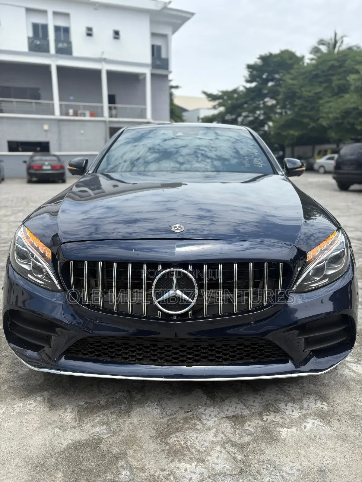 Mercedes-Benz C43 2017 Blue