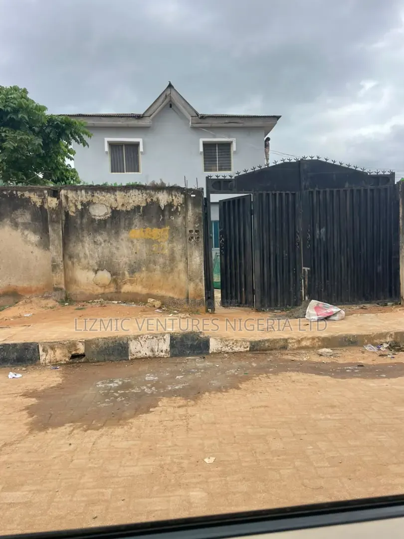 Furnished 3bdrm Block of Flats in Egan, Igando / Ikotun/Igando for sale