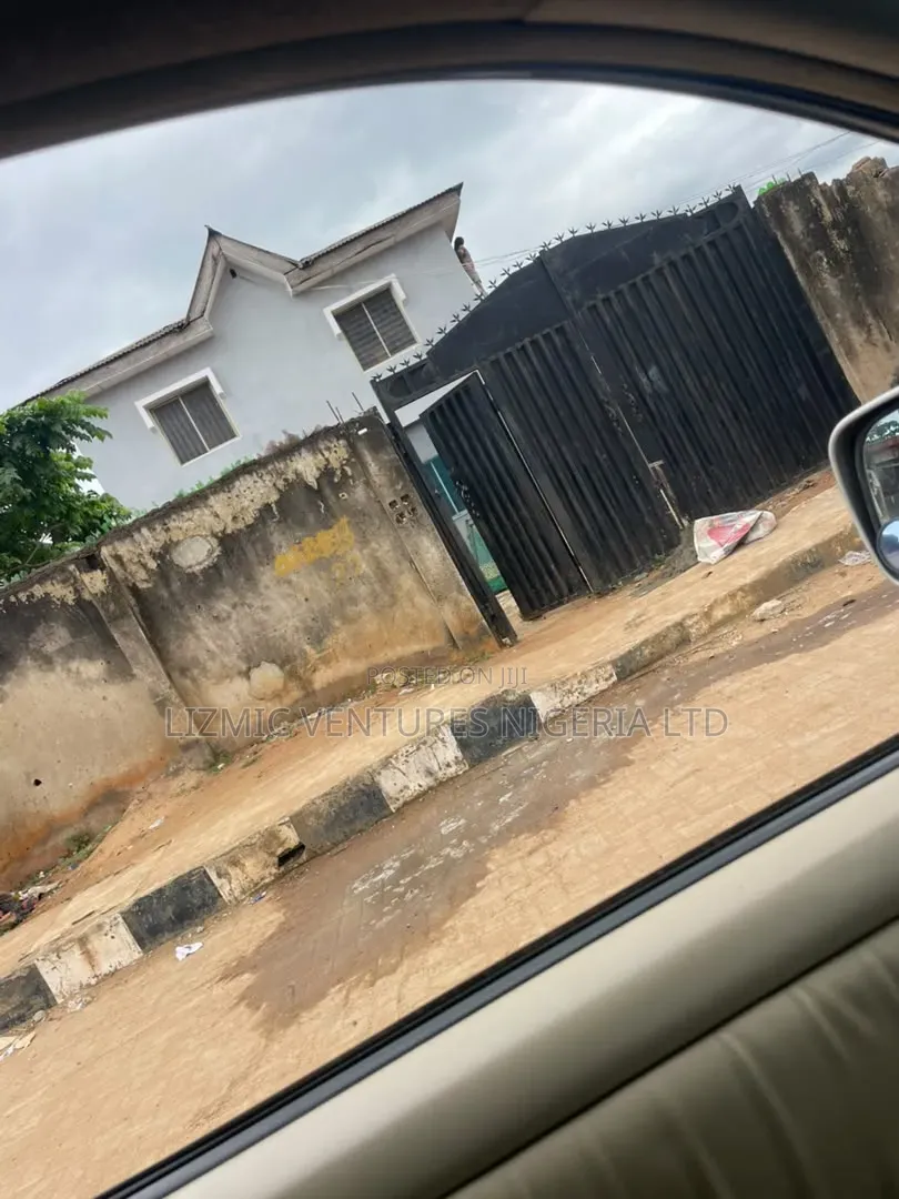 Furnished 3bdrm Block of Flats in Egan, Igando / Ikotun/Igando for sale