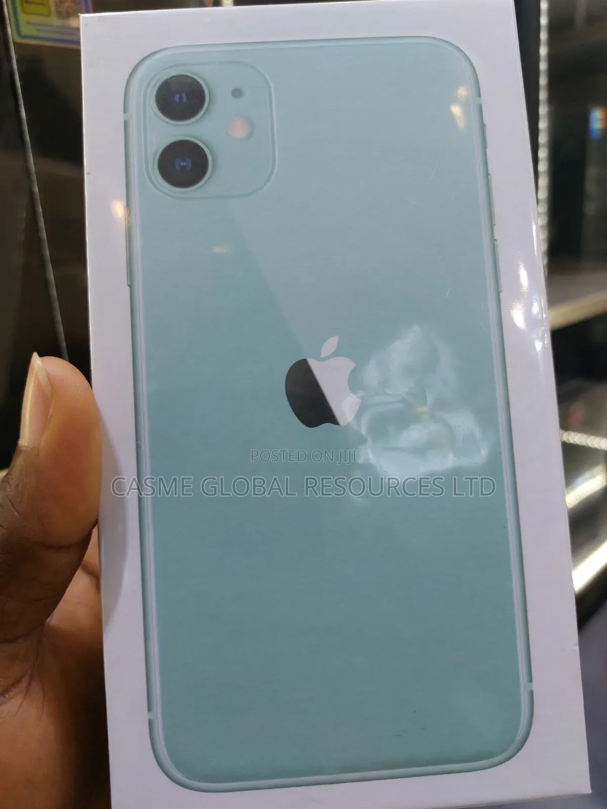 New Apple iPhone 11 64 GB Green