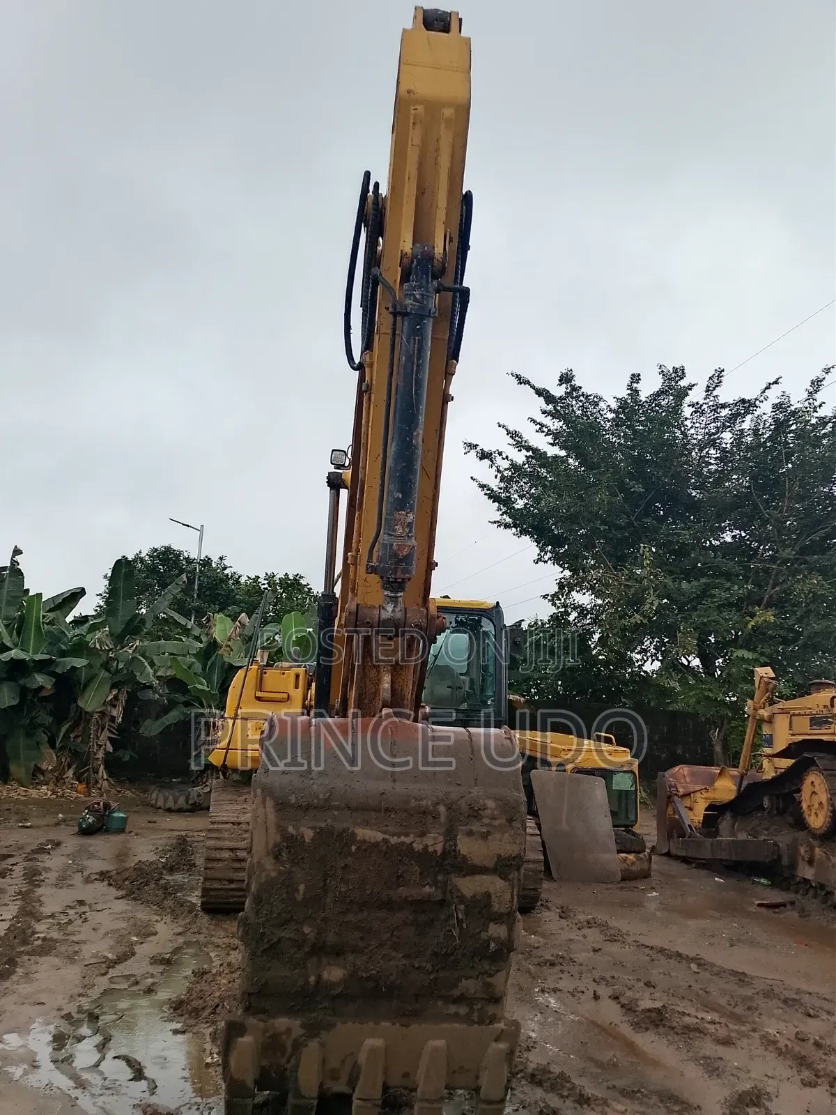 Direct Belgium 325CL Excavator for Sale