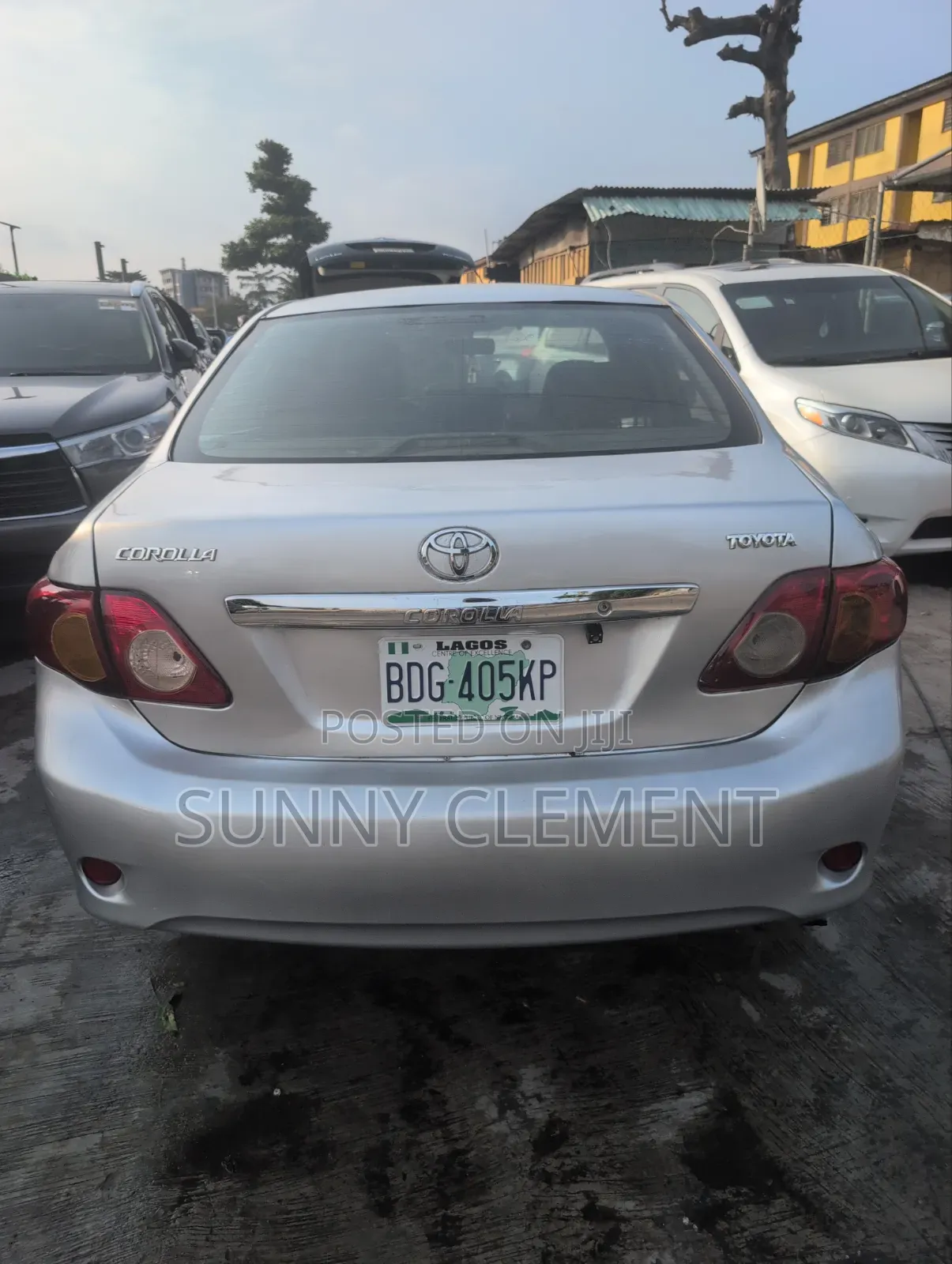 Toyota Corolla 2010 Silver