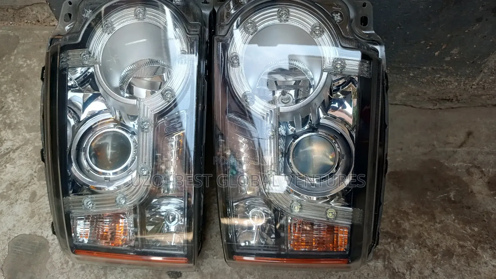 Set of Headlights Land Rover LR4 Change Type