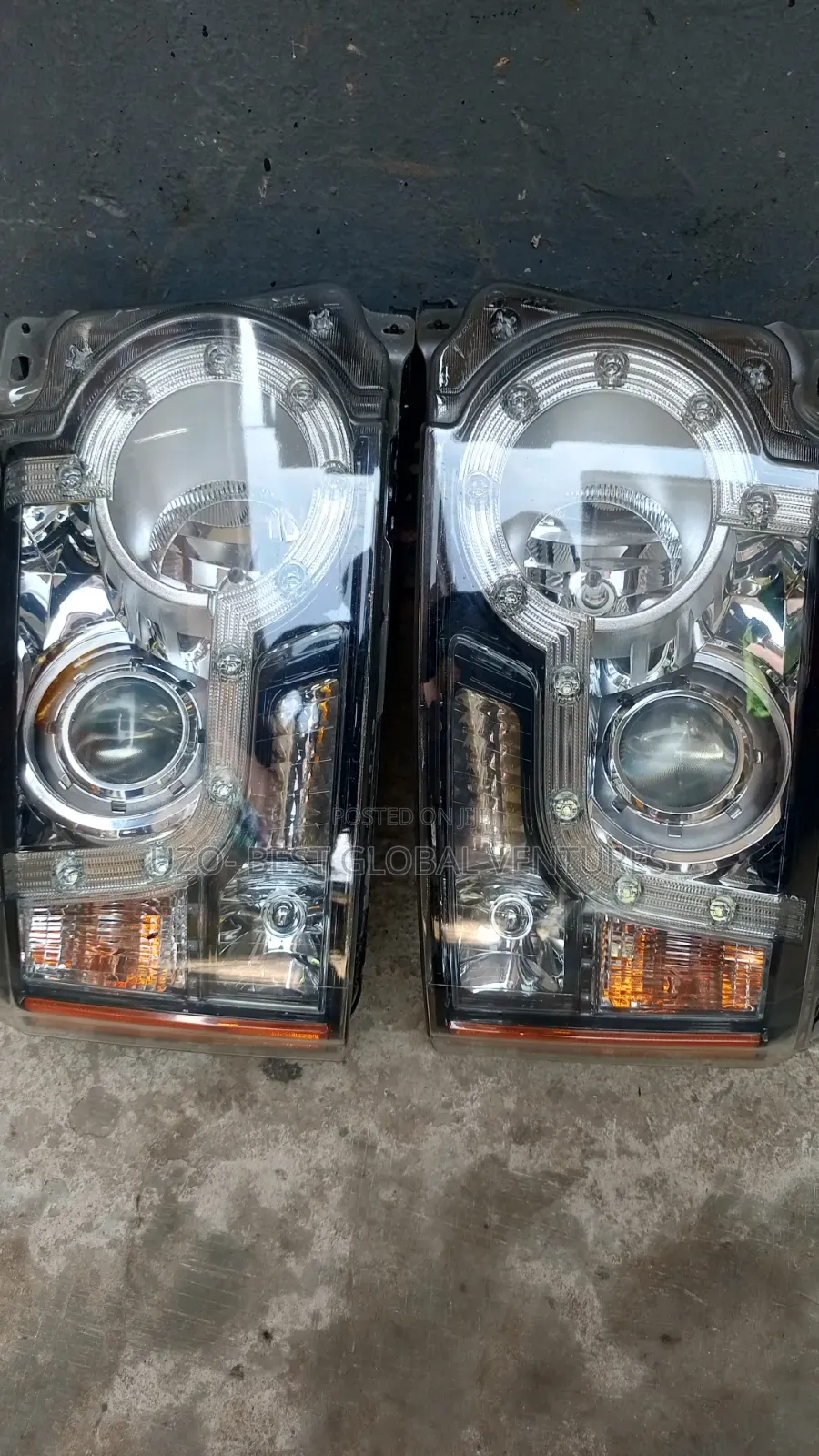 Set of Headlights Land Rover LR4 Change Type