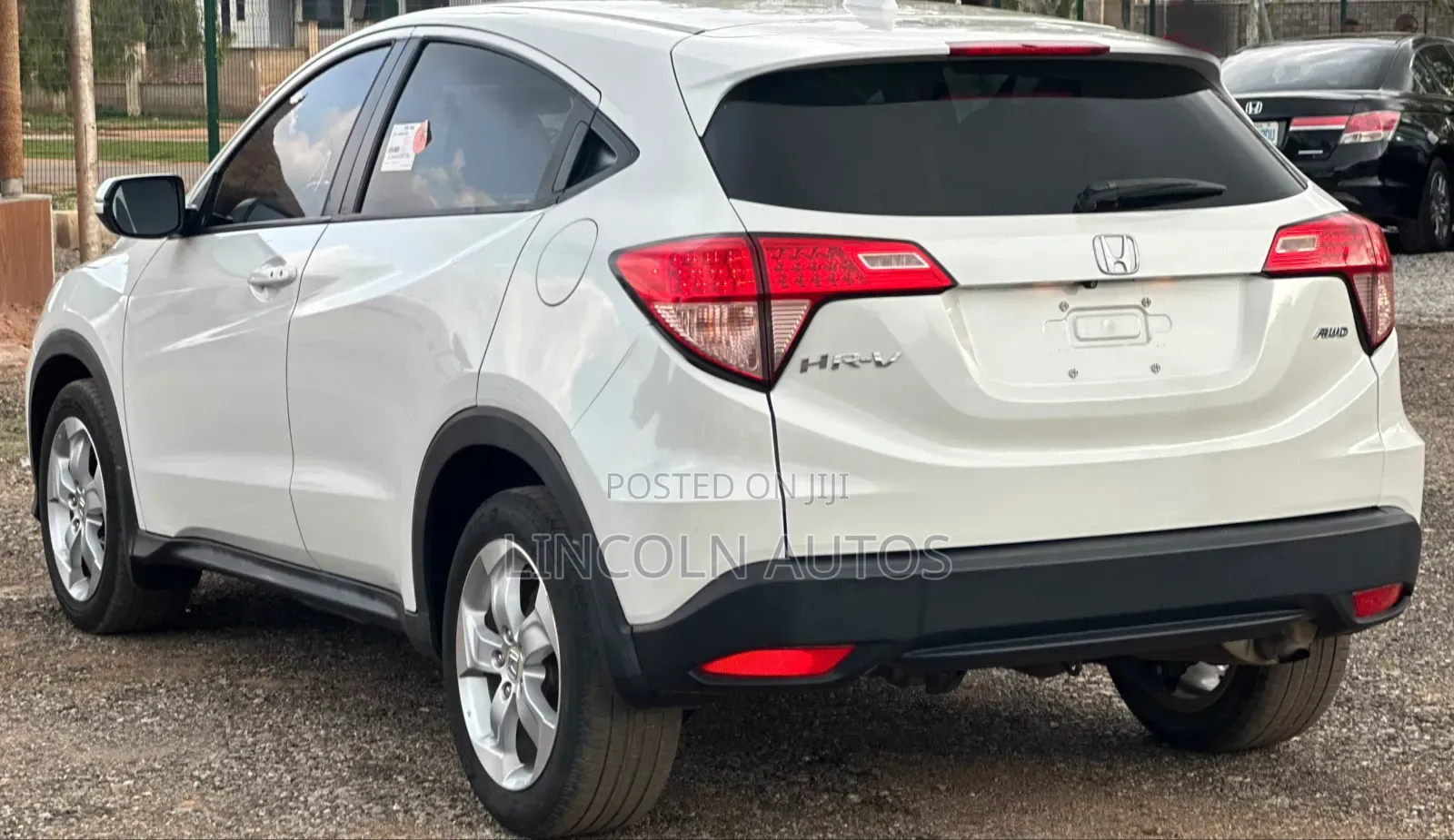 Honda HR-V 4dr SUV (1.5L 4cyl CVT) 2016 White