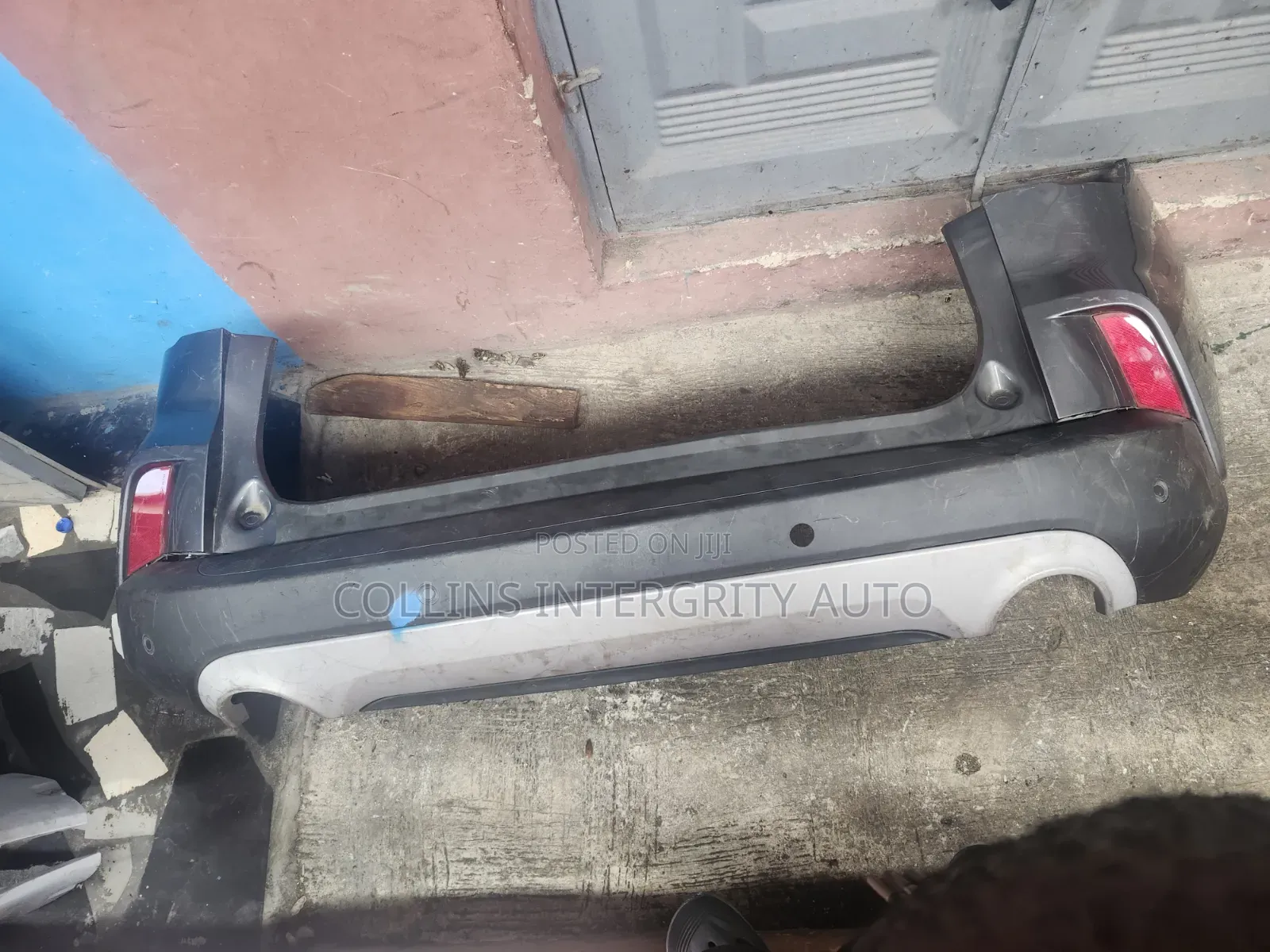 Complete Back Bumper Ford Escape 2020 to 2024 Available as Seen Here