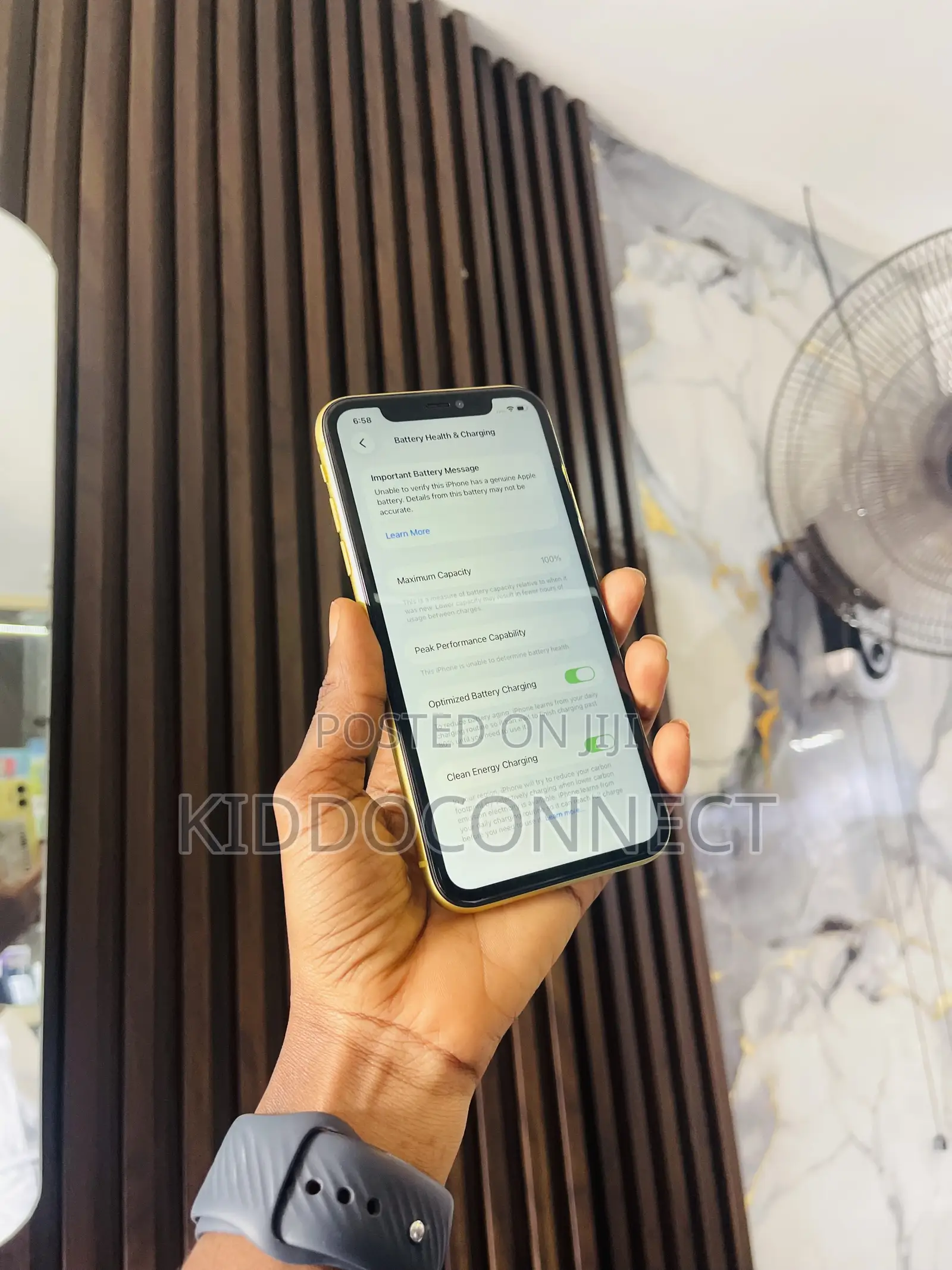 Apple iPhone 11 64 GB Yellow