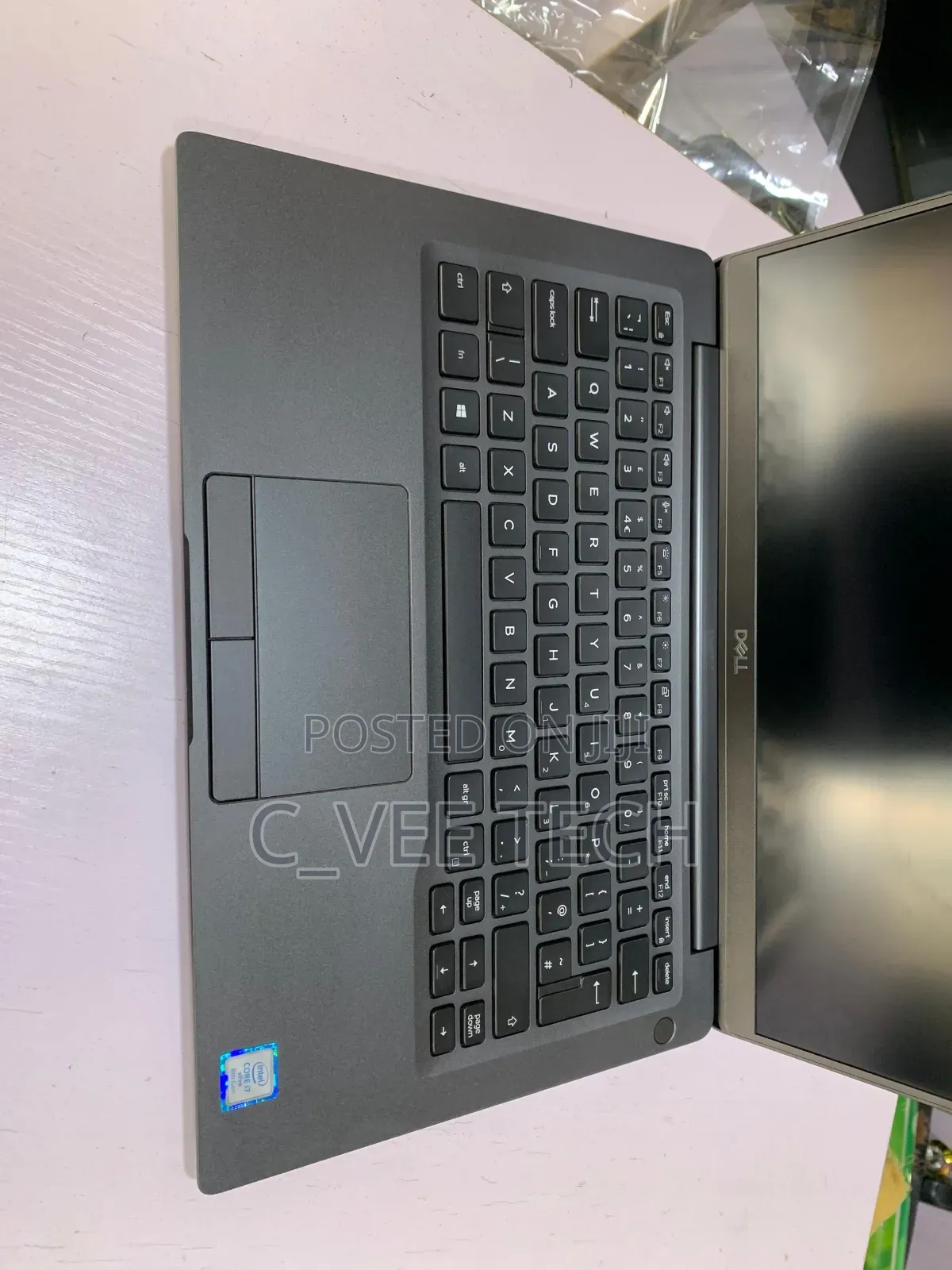 New Laptop Dell Latitude 7400 8GB Intel Core i7 SSD 256GB