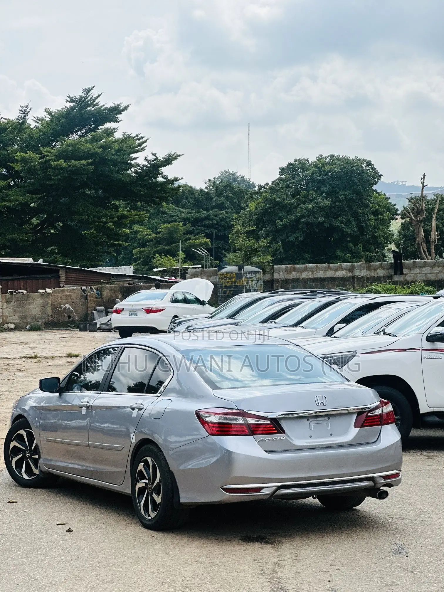 Honda Accord EX 4dr Sedan FWD (2.4L 4cyl 2A) 2016 Silver