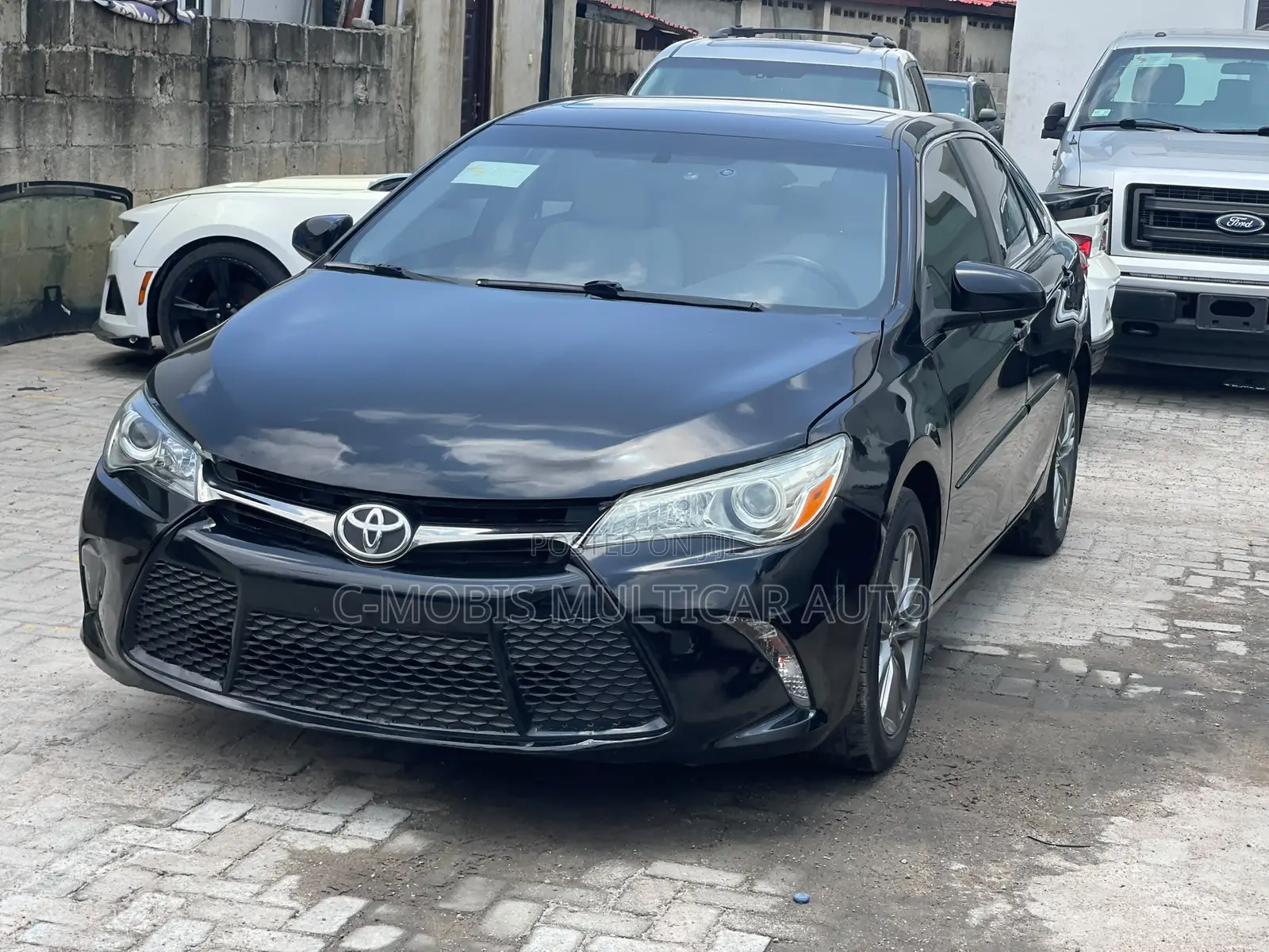 Toyota Camry SE 4dr Sedan (2.5L 4cyl 6A) 2017 Black
