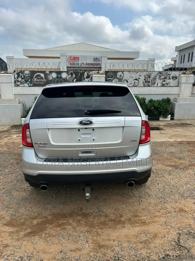 Ford Edge 2013 Silver