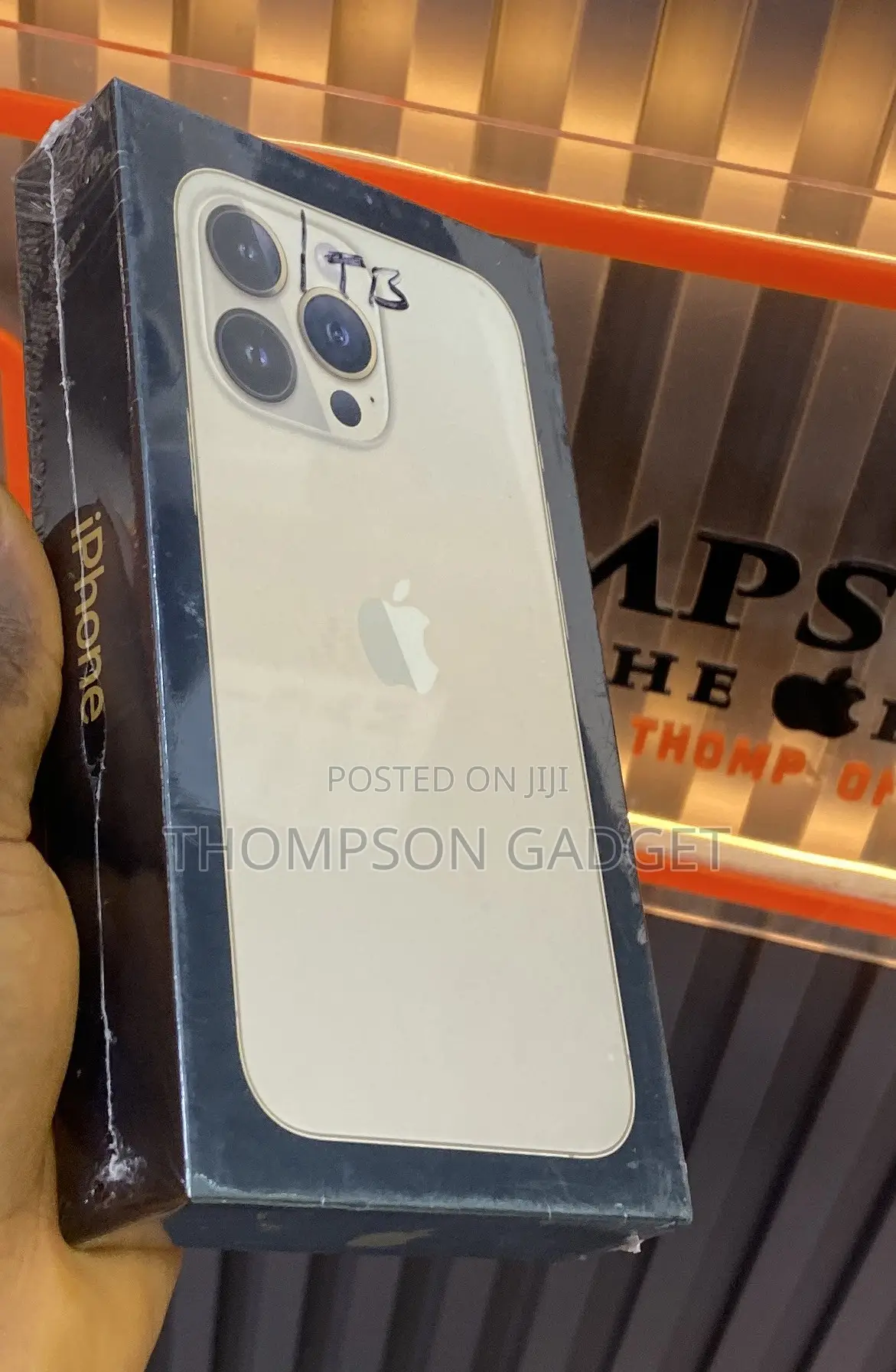 New Apple iPhone 13 Pro 1 TB Gold