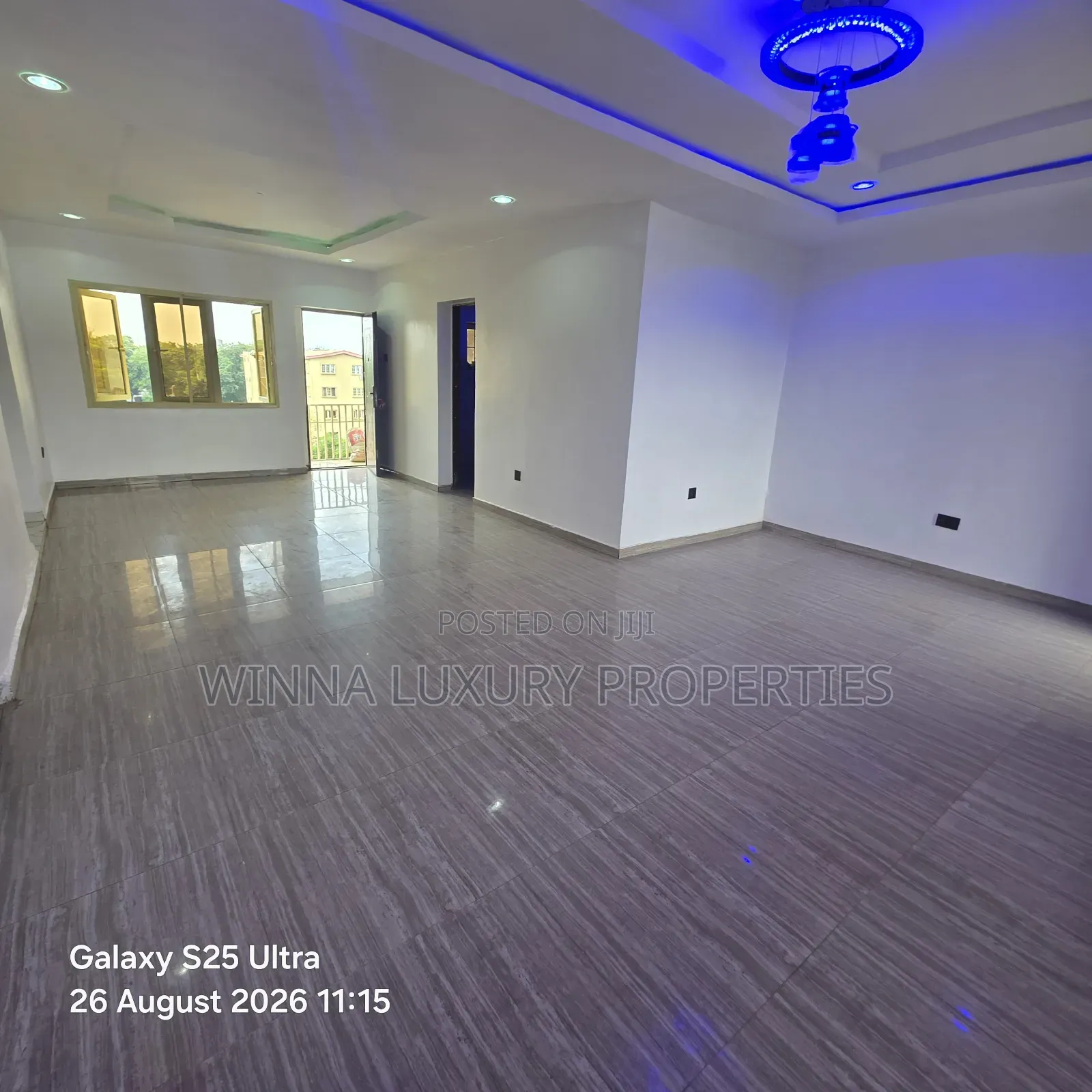 3bdrm Apartment in Wuse Zone 1 for sale