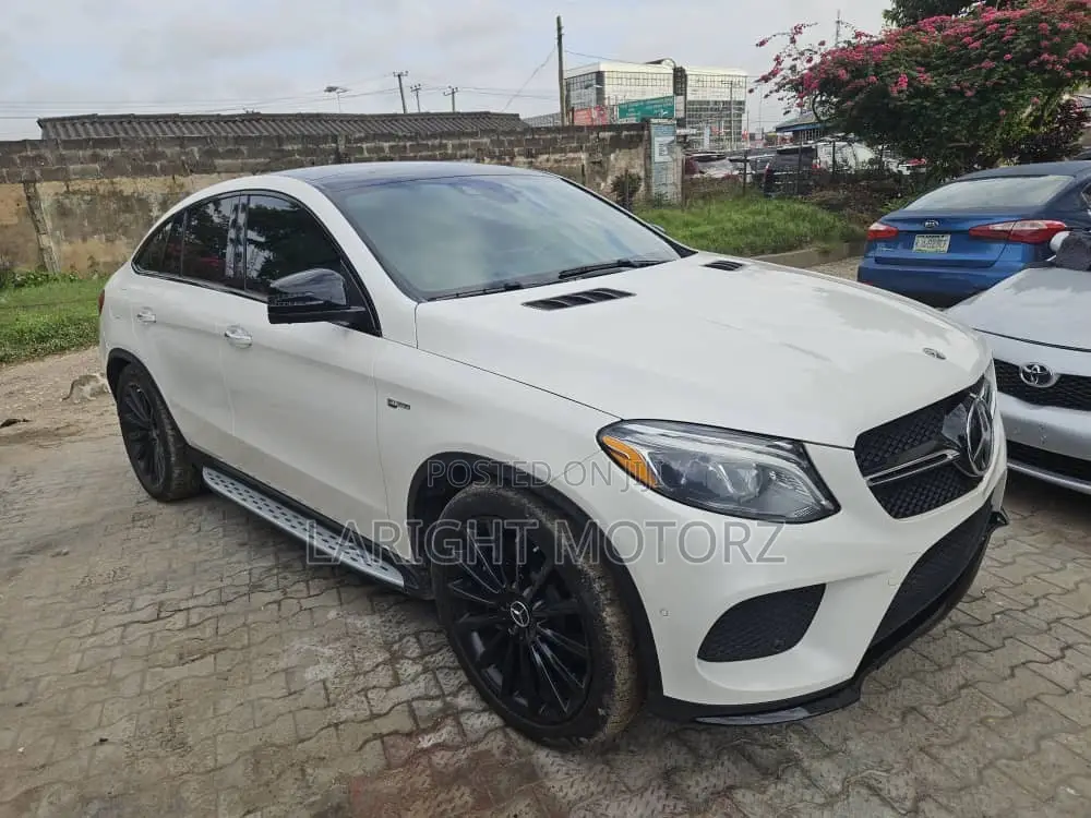 Mercedes-Benz GLE-Class AMG GLE 43 4MATIC 2019 White