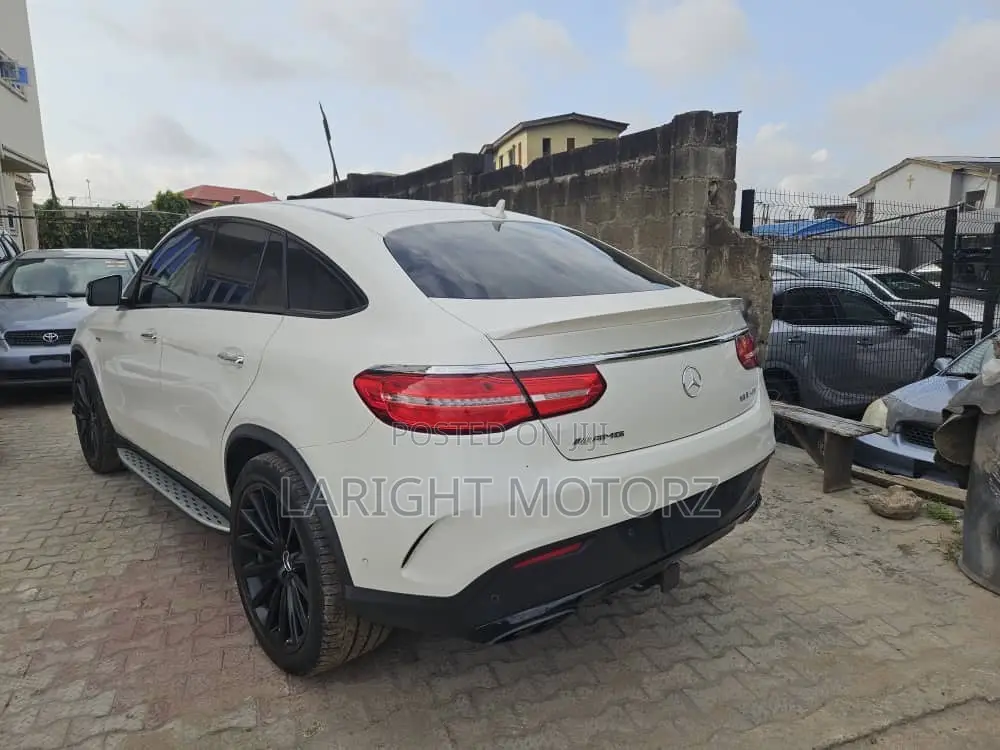 Mercedes-Benz GLE-Class AMG GLE 43 4MATIC 2019 White