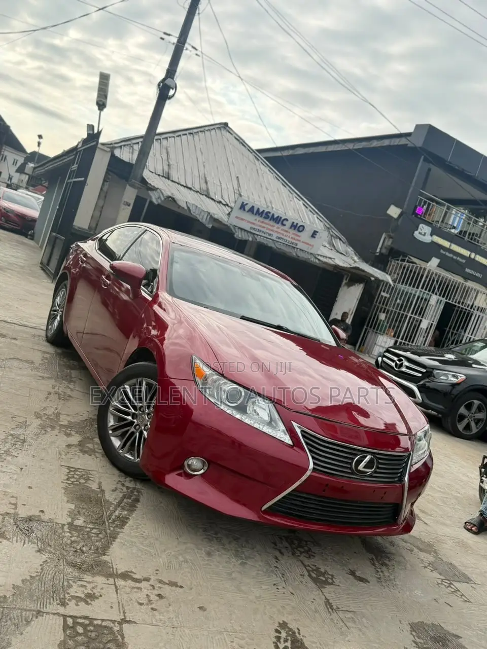 Lexus ES 350 FWD 2014 Red