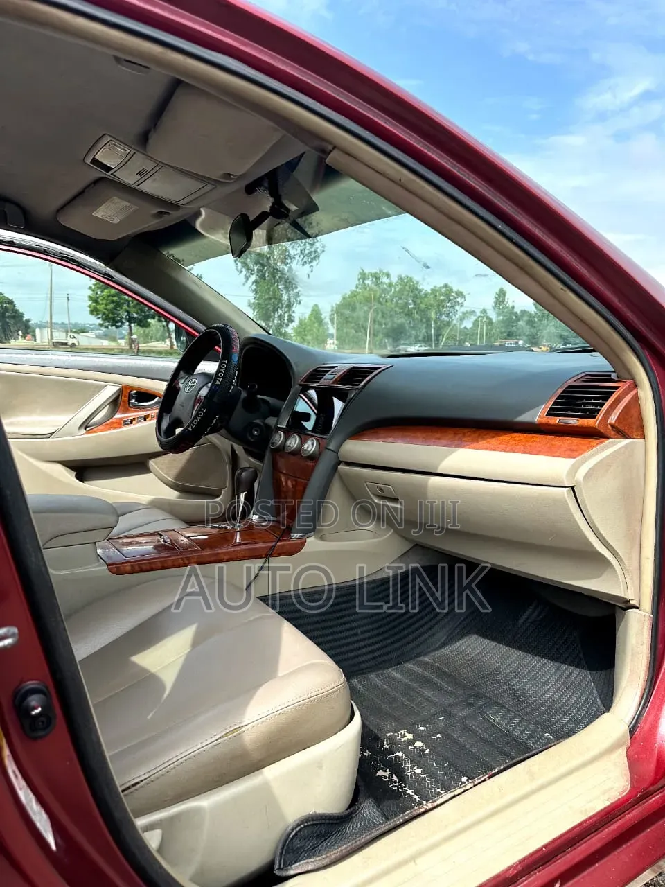 Toyota Camry 2010 Red