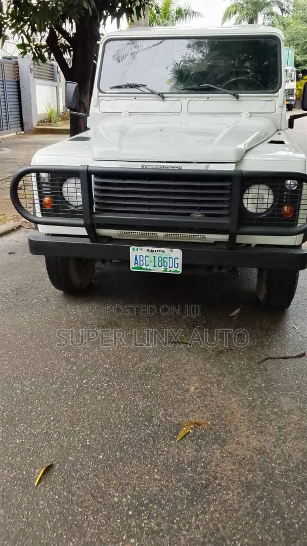 Land Rover Defender 1970 White