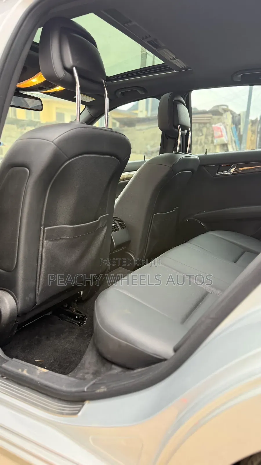Mercedes-Benz C300 2010 Silver