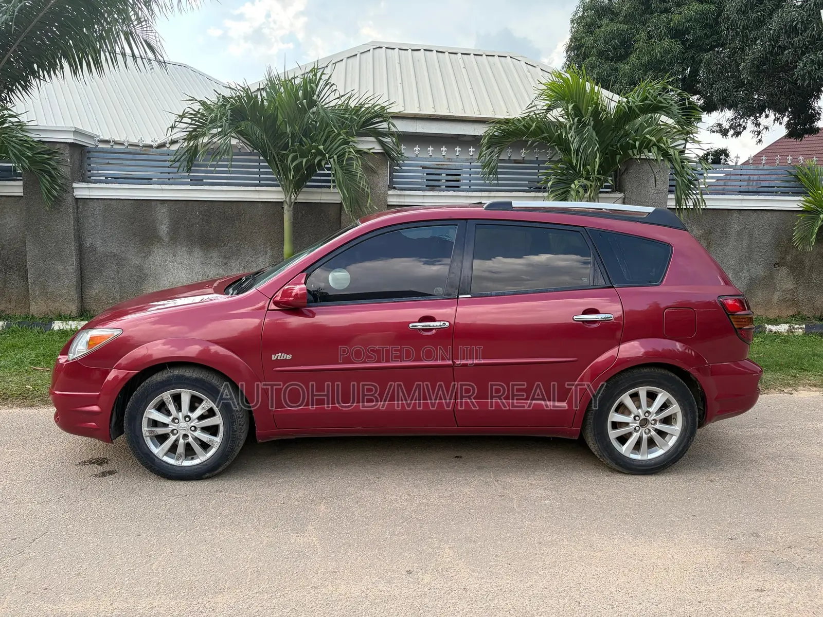 Pontiac Vibe 2006 Red