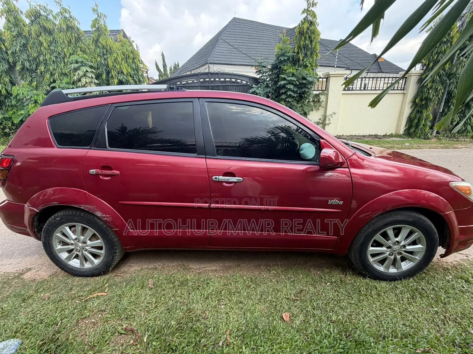 Pontiac Vibe 2006 Red