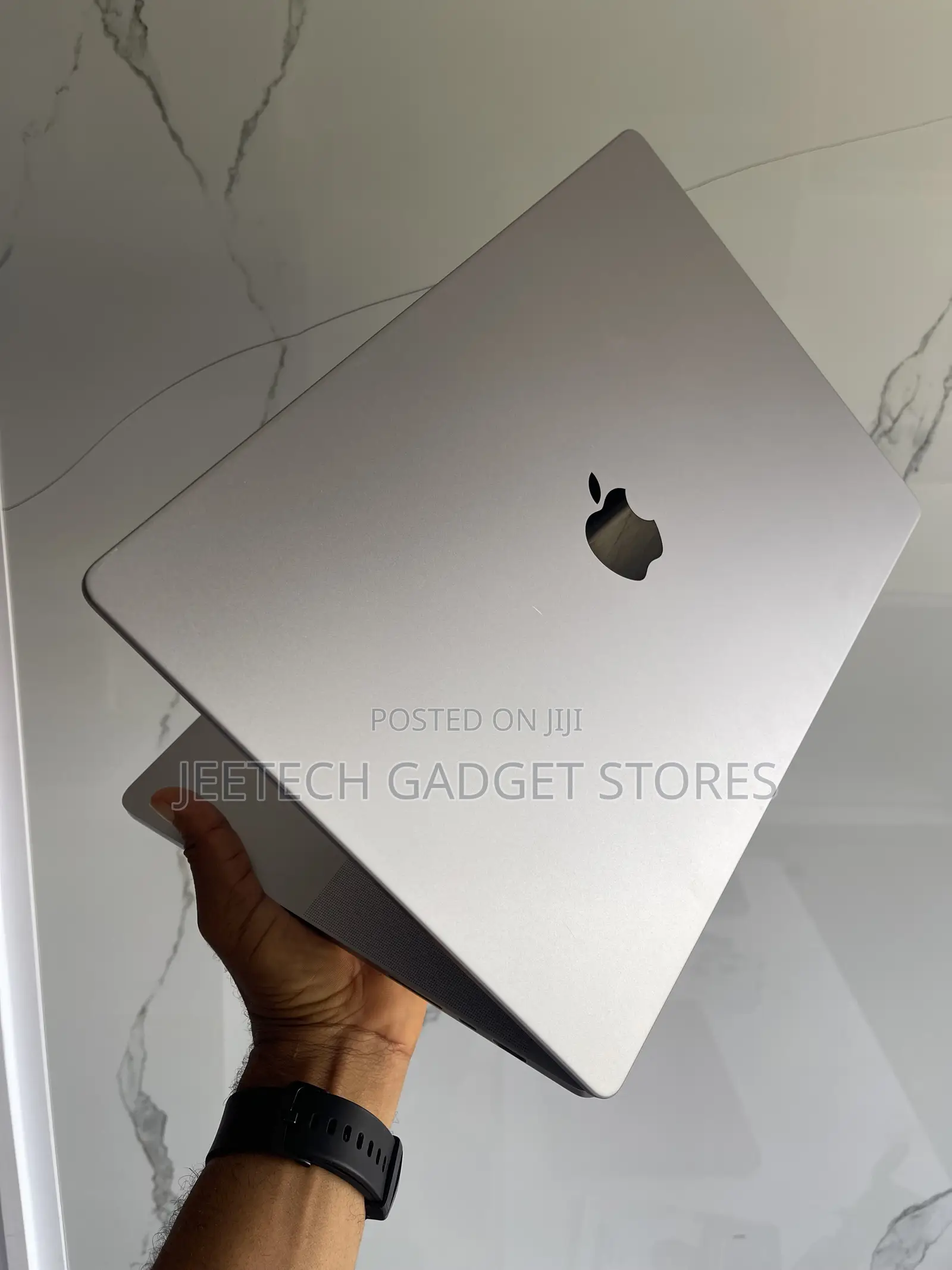 Laptop Apple MacBook Pro 2023 M2 Pro 16GB Apple M2 Ultra SSD 512GB