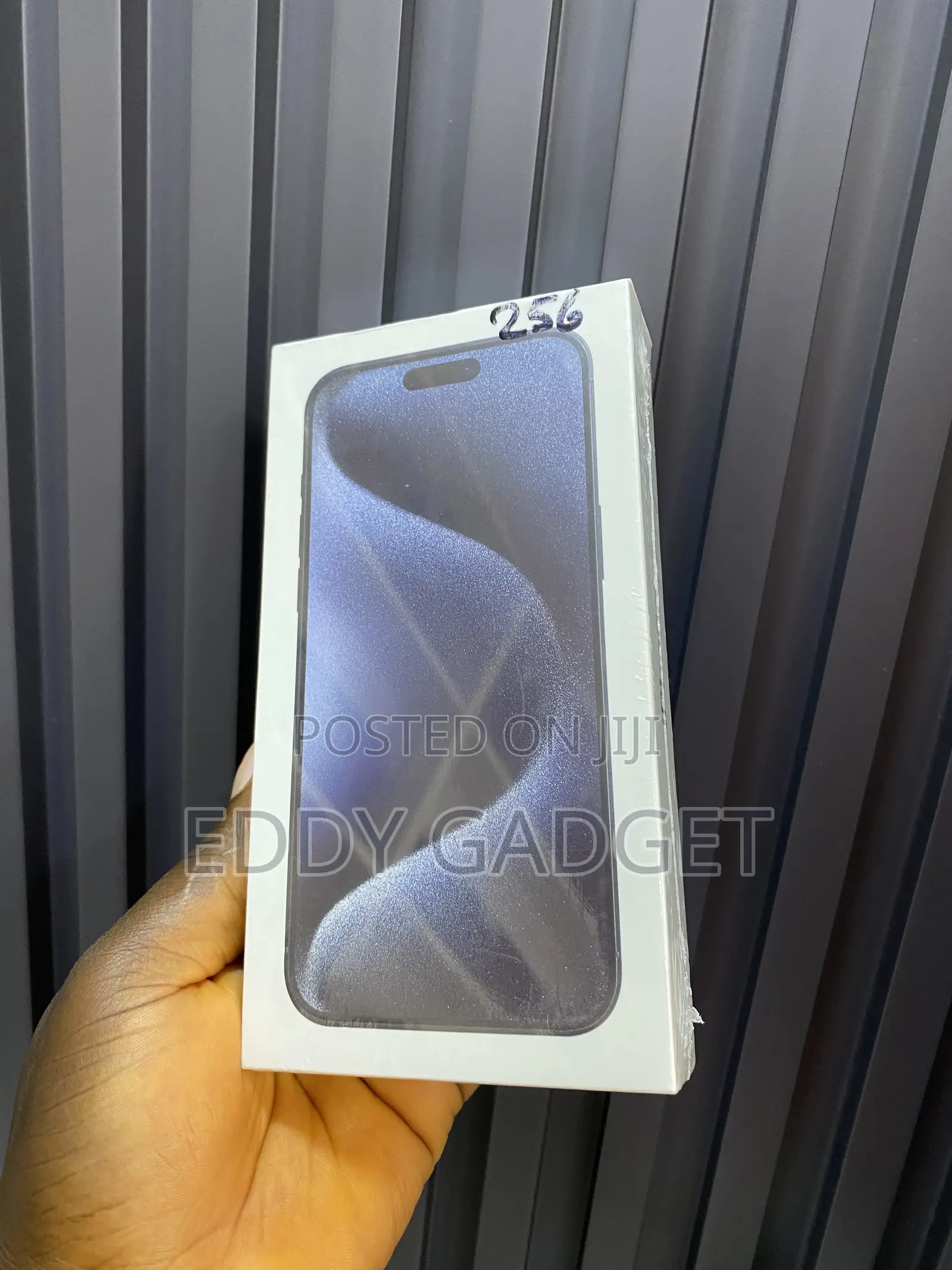 New Apple iPhone 15 Pro 256 GB Blue