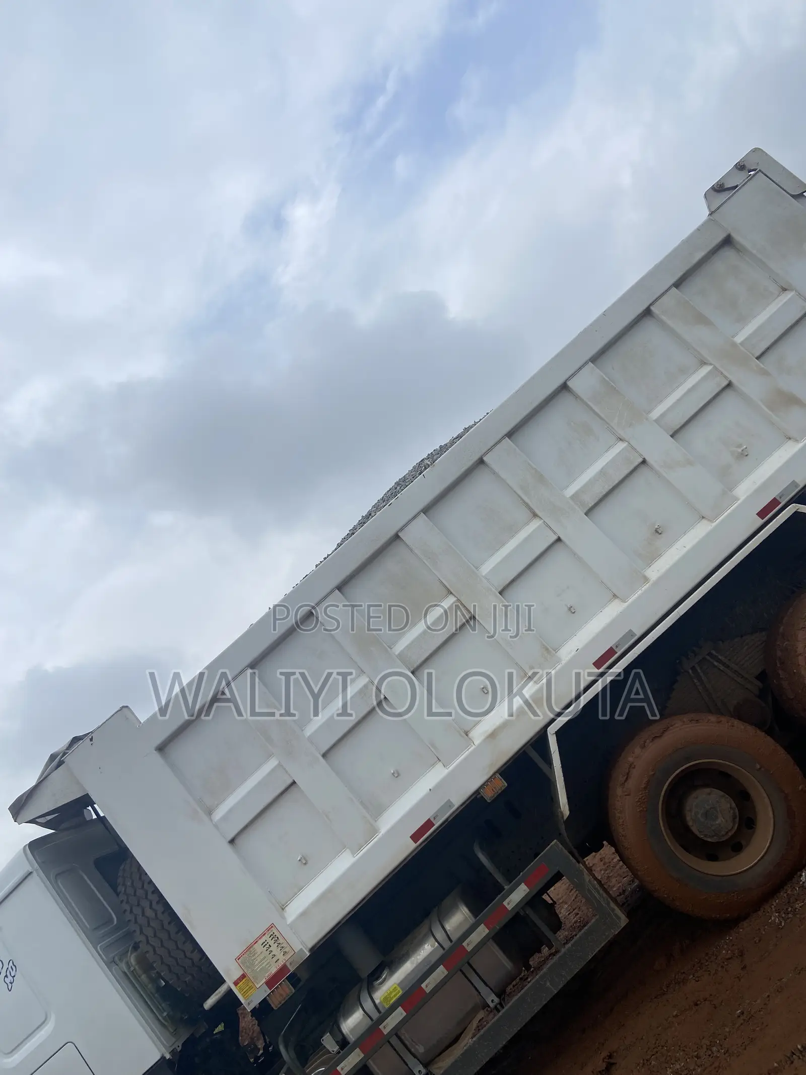 30 Tons Granite