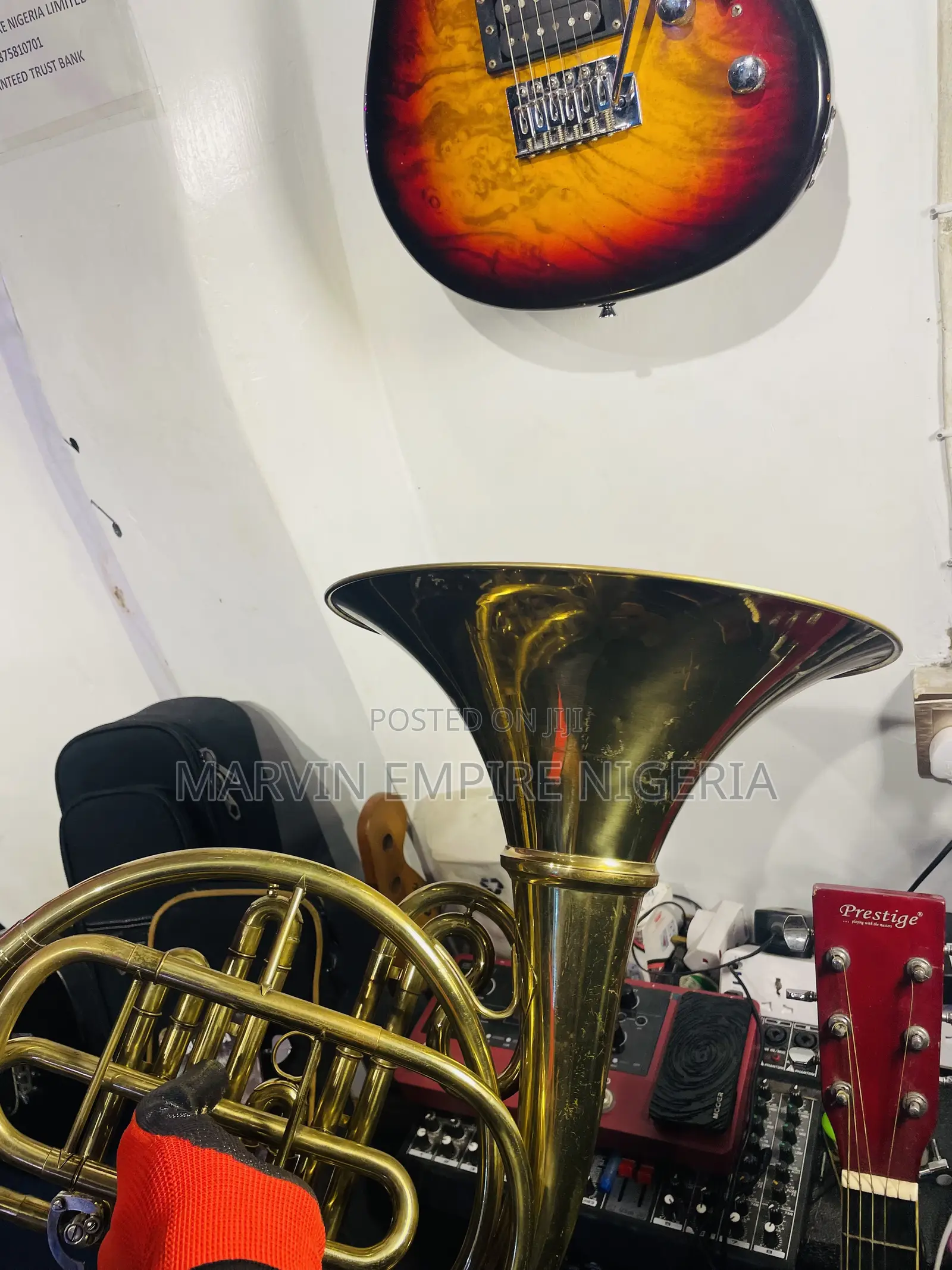 Brass French Horn With Detachable Gold-Lacquered Bell