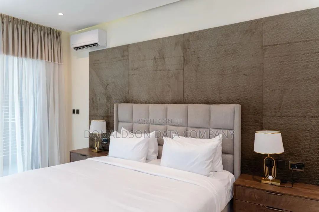 Furnished 3bdrm Apartment in Lateef Estate for sale