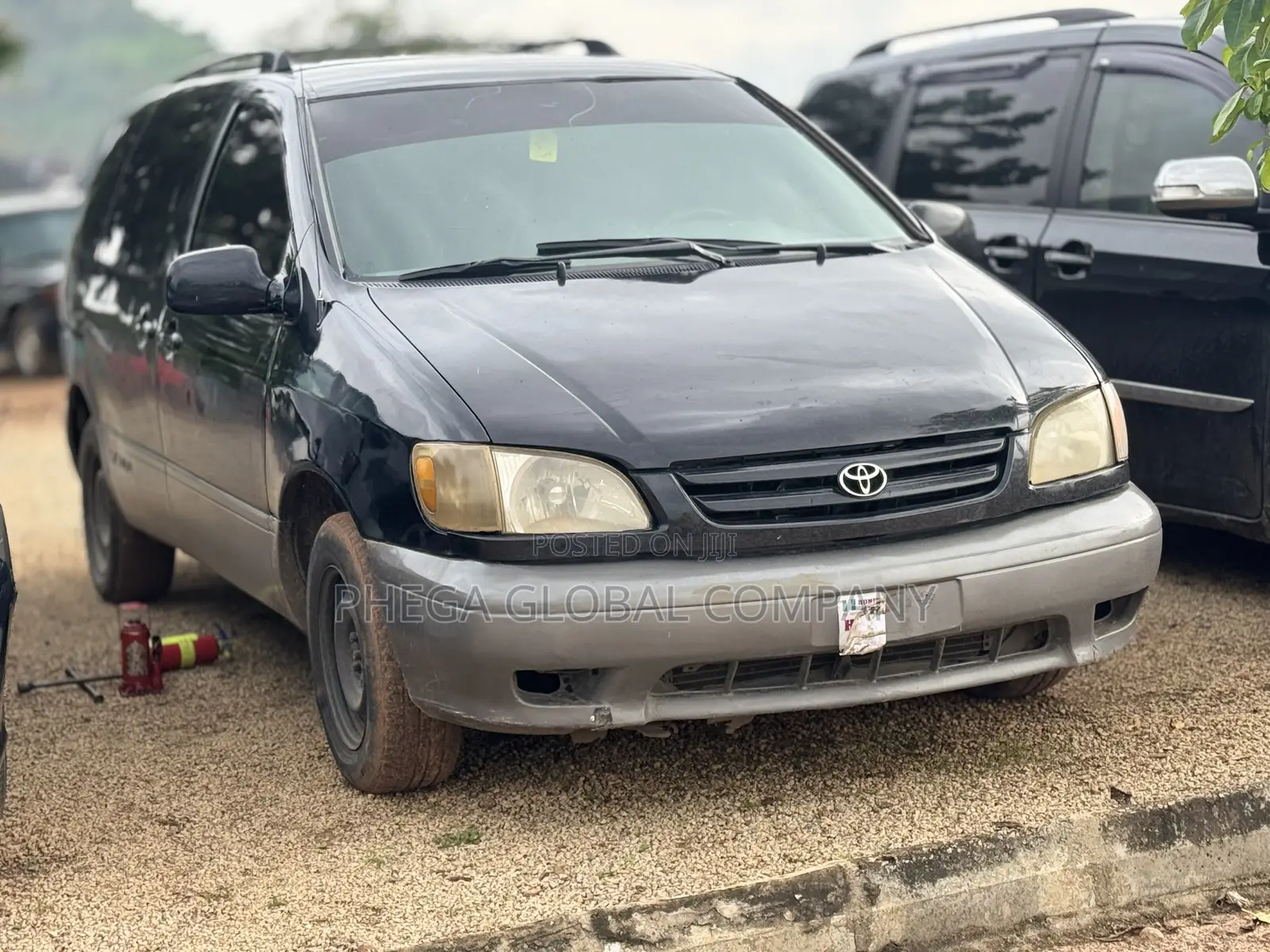Toyota Sienna LE 2002 Matt Black