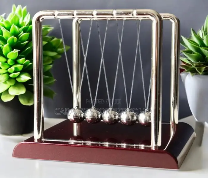 Newton's Crade Balance Balls Swinging Balls