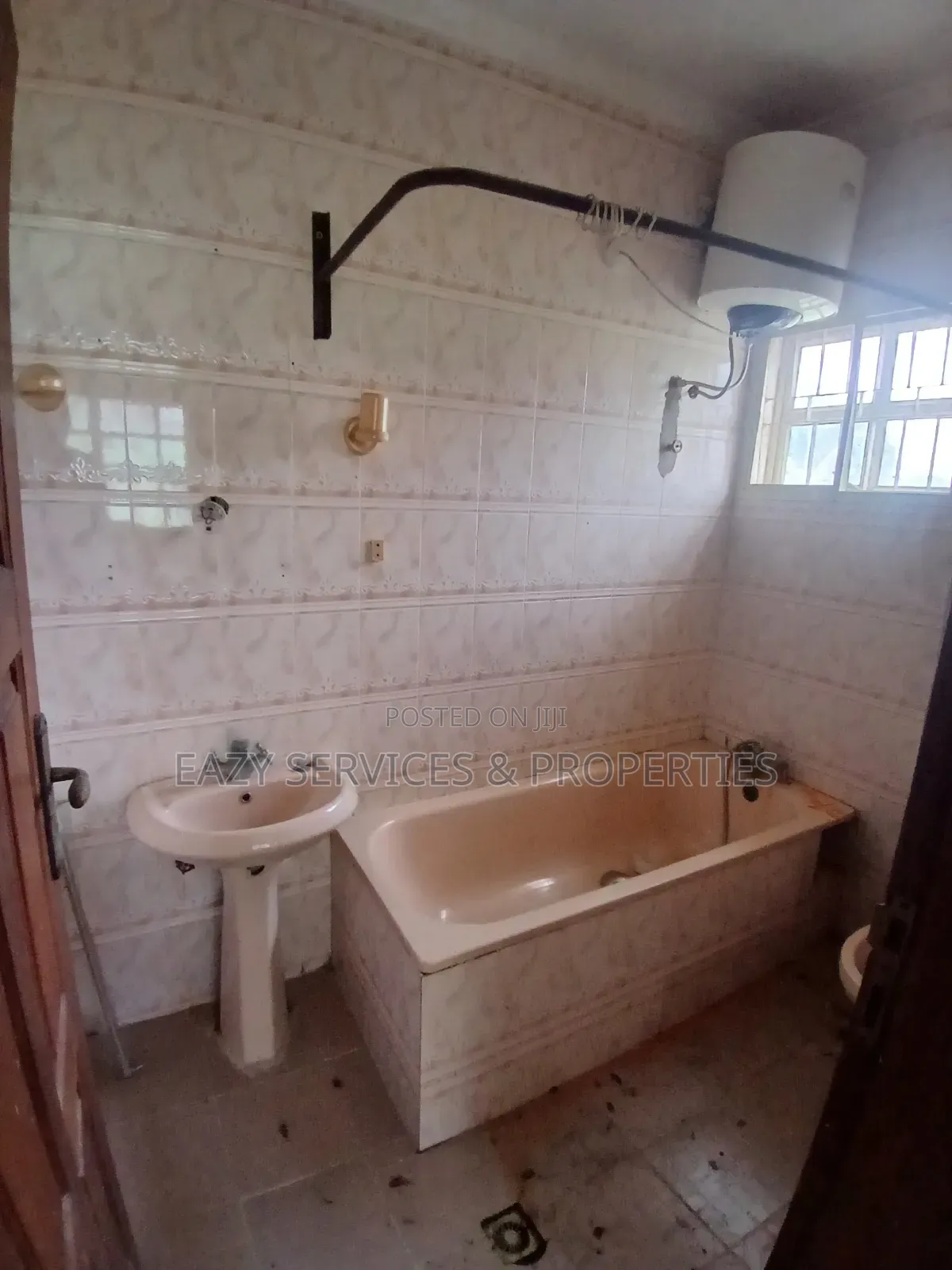 1bdrm Shared Apartment in Gated Estate, Badore for rent