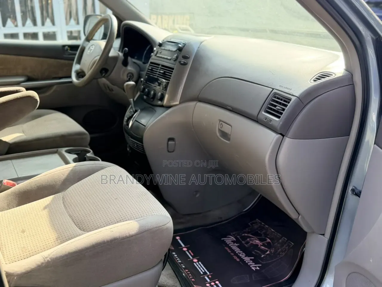 Toyota Sienna 2006 Blue