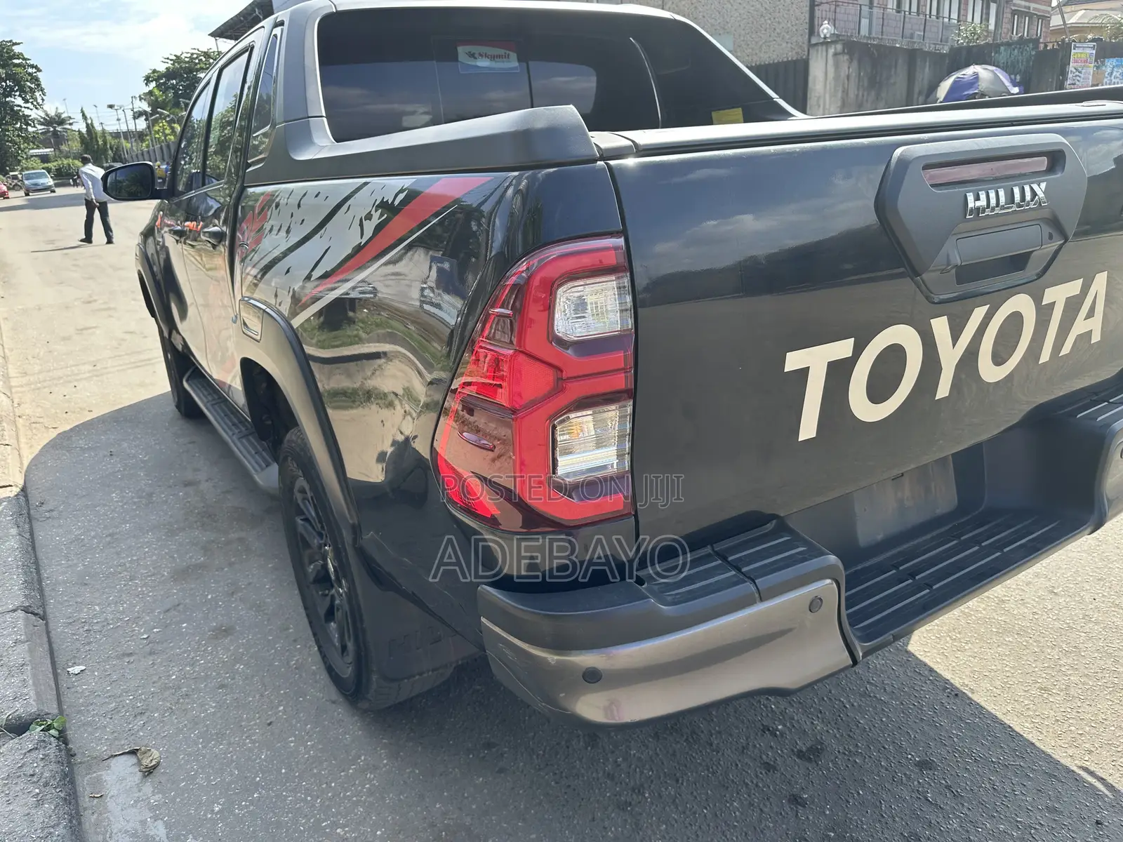 Toyota Hilux 2024 Black