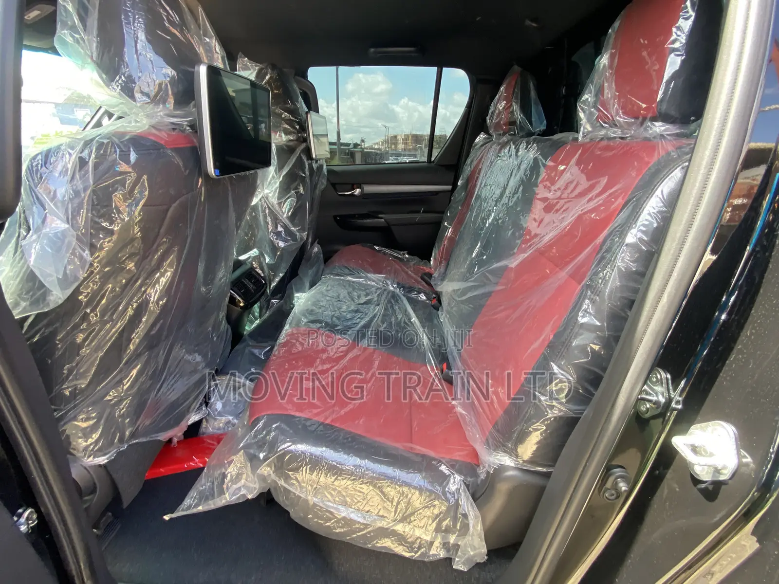 New Toyota Hilux SR5 (Electric) 2026 Black