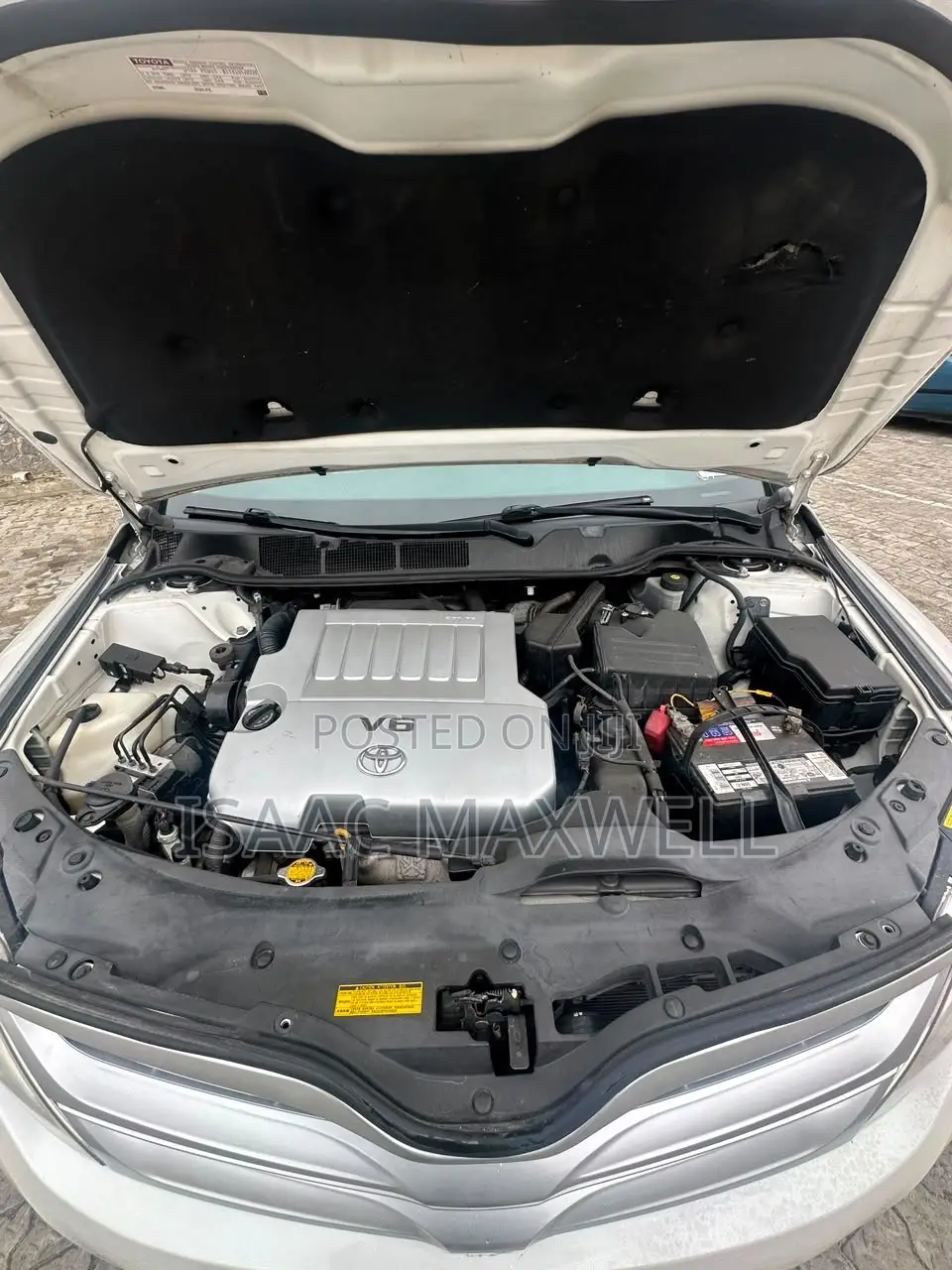 Toyota Venza AWD 2011 White