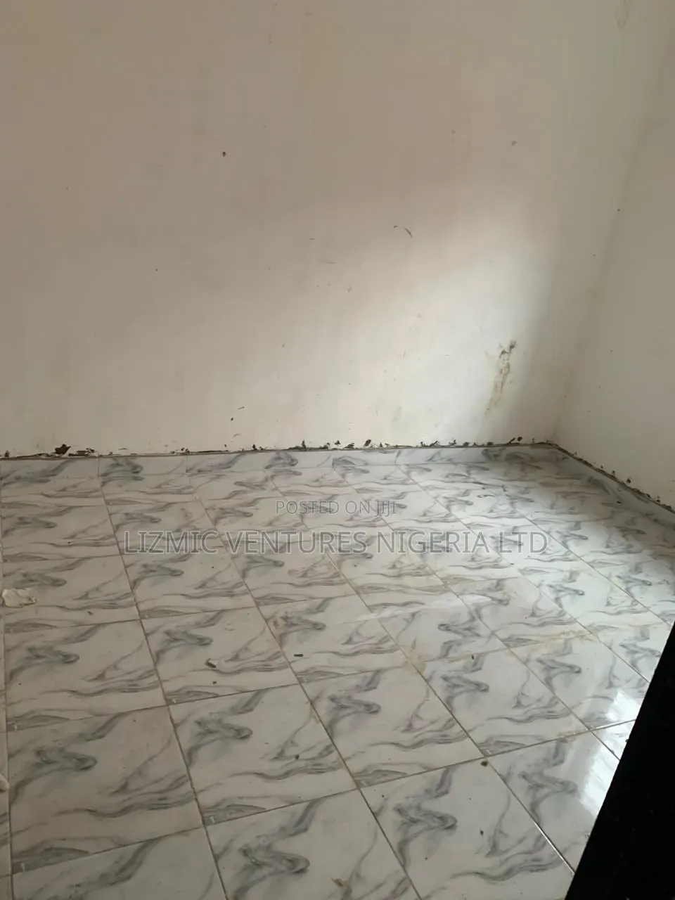 Furnished Mini Flat in Ayobo for rent