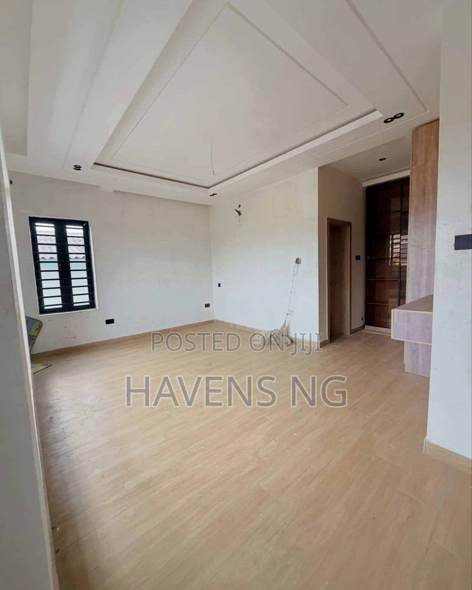 4bdrm Duplex in Adeniyi Jones for sale