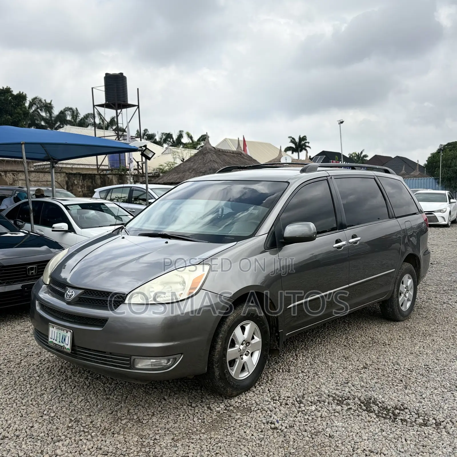 Toyota Sienna LE AWD (3.3L V6 5A) 2004 Gray