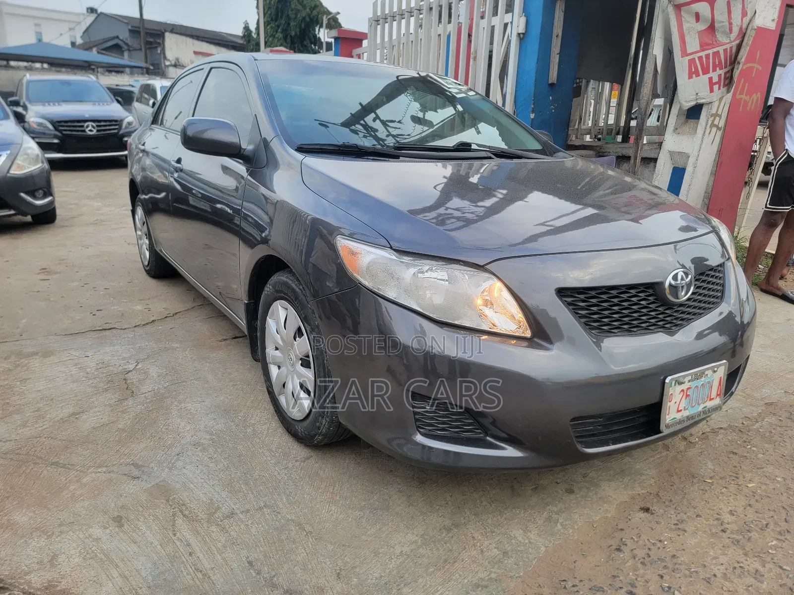 Toyota Corolla LE 4dr Sedan (1.8L 4cyl 4A) 2010 Gray
