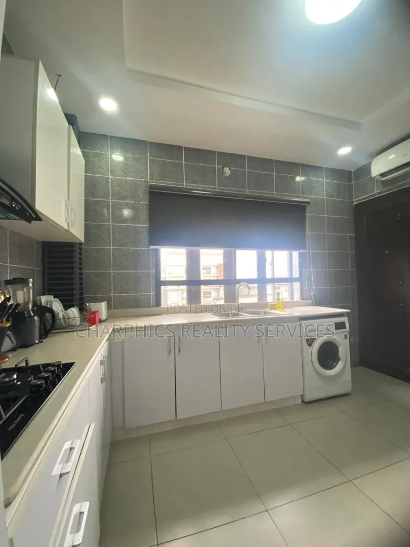 Furnished 2bdrm Apartment in Lekki Phase 1 for rent
