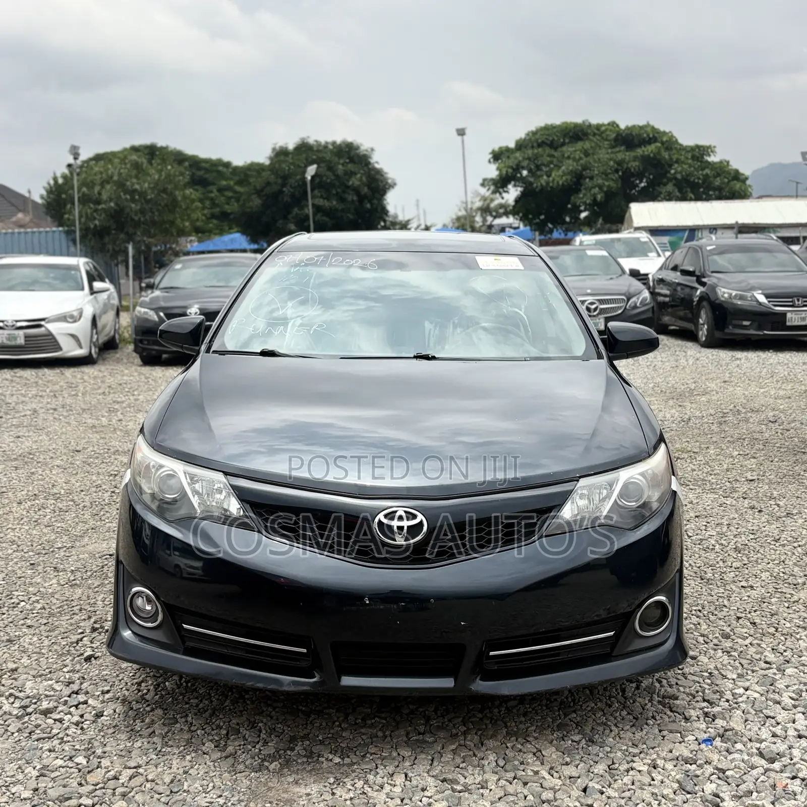 Toyota Camry SE 4dr Sedan (2.5L 4cyl 6A) 2013 Blue